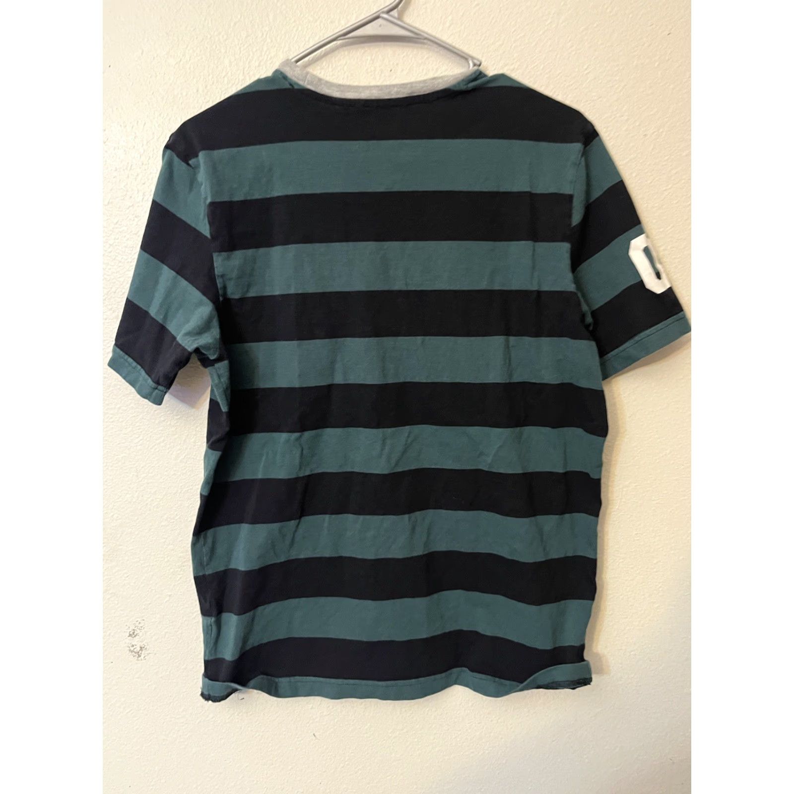 Vintage Harry Potter Shirt Slytherin Crest 07 Universal Studios Mens Small Green Cotton T-Shirt Size US S / EU 44-46 / 1 - 2 Thumbnail