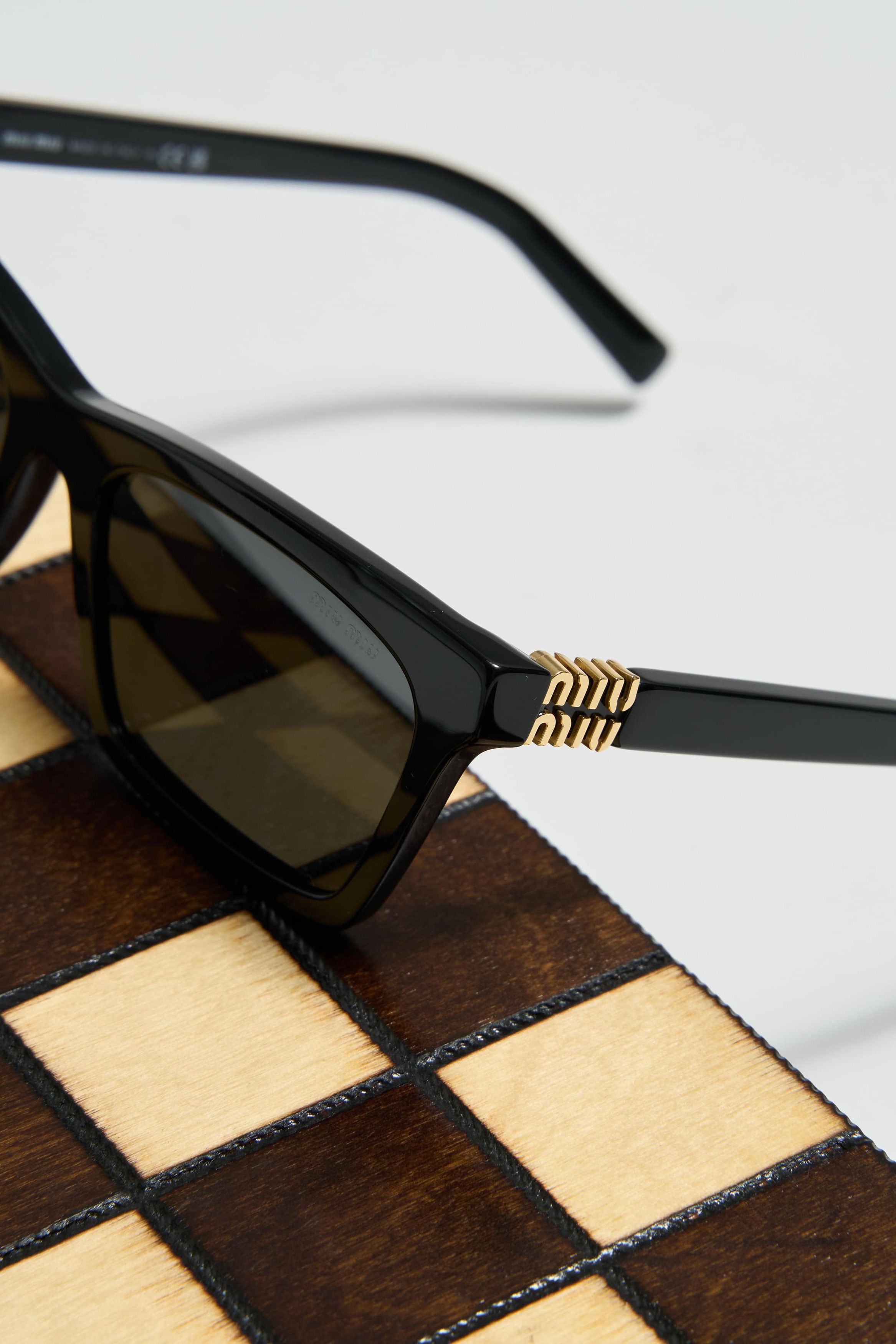 Miu Miu MIU MIU 0MU A05S SUNGLASSES Size ONE SIZE - 5 Thumbnail