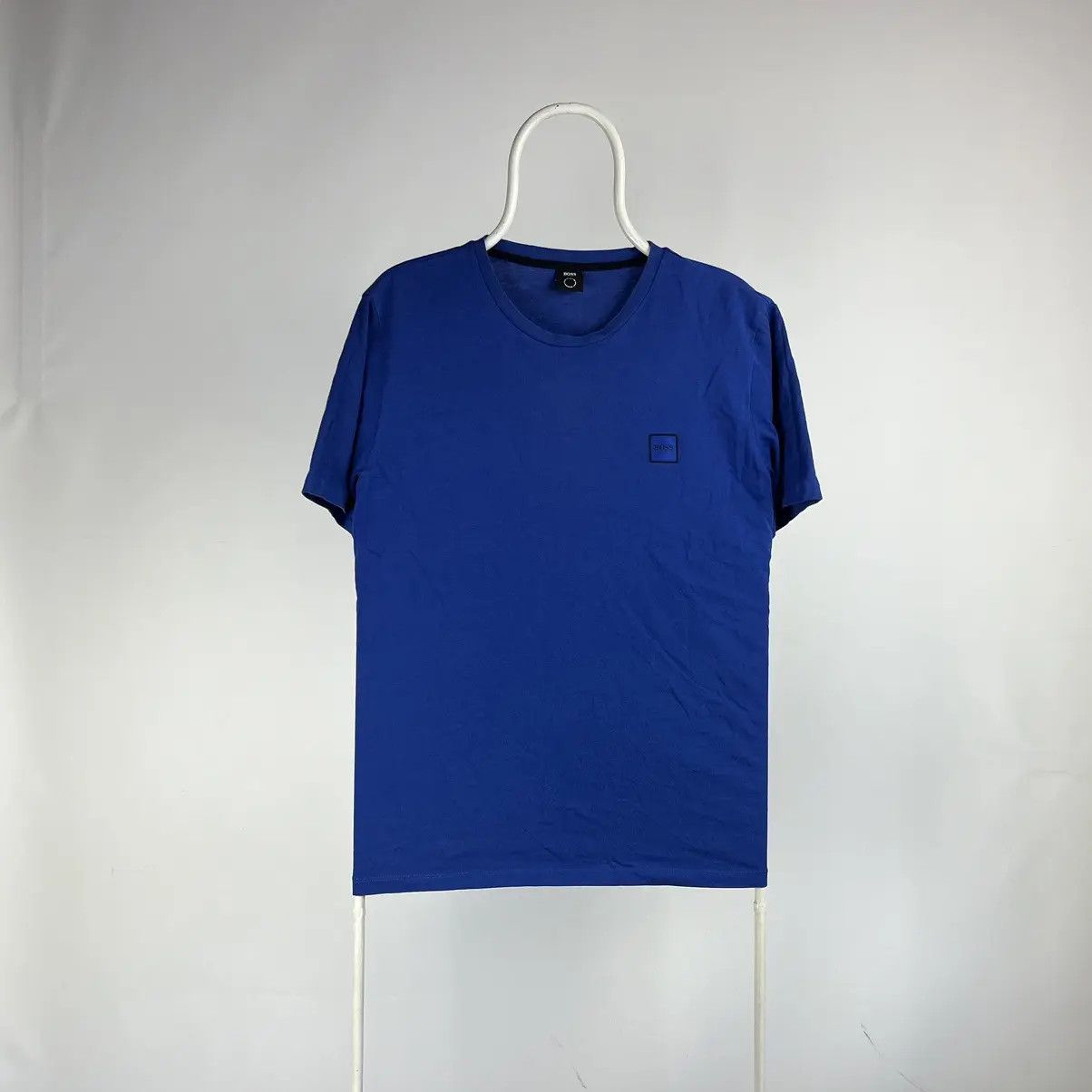 Hugo Boss Hugo boss Tshirt box logo size Large Size US L / EU 52-54 / 3 - 1 Thumbnail