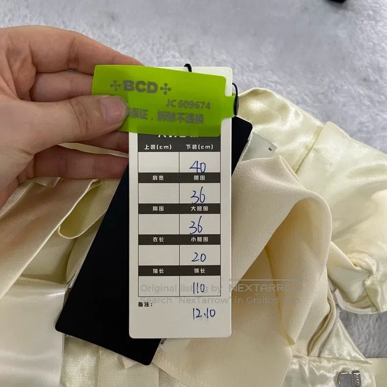 Fendi Fendi Beige silk belt trousers Size 26" / US 2 / IT 38 - 6 Thumbnail
