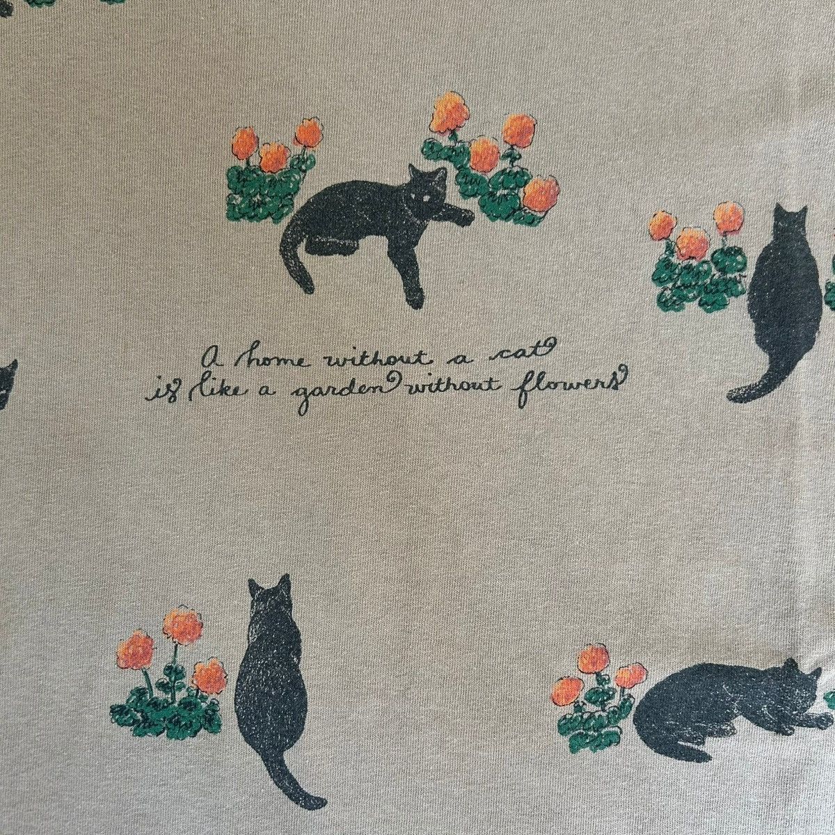 Vintage 1996 Cats and Flowers Vintage AOP Graphic T Shirt Size L / US 10 / IT 46 - 2 Thumbnail