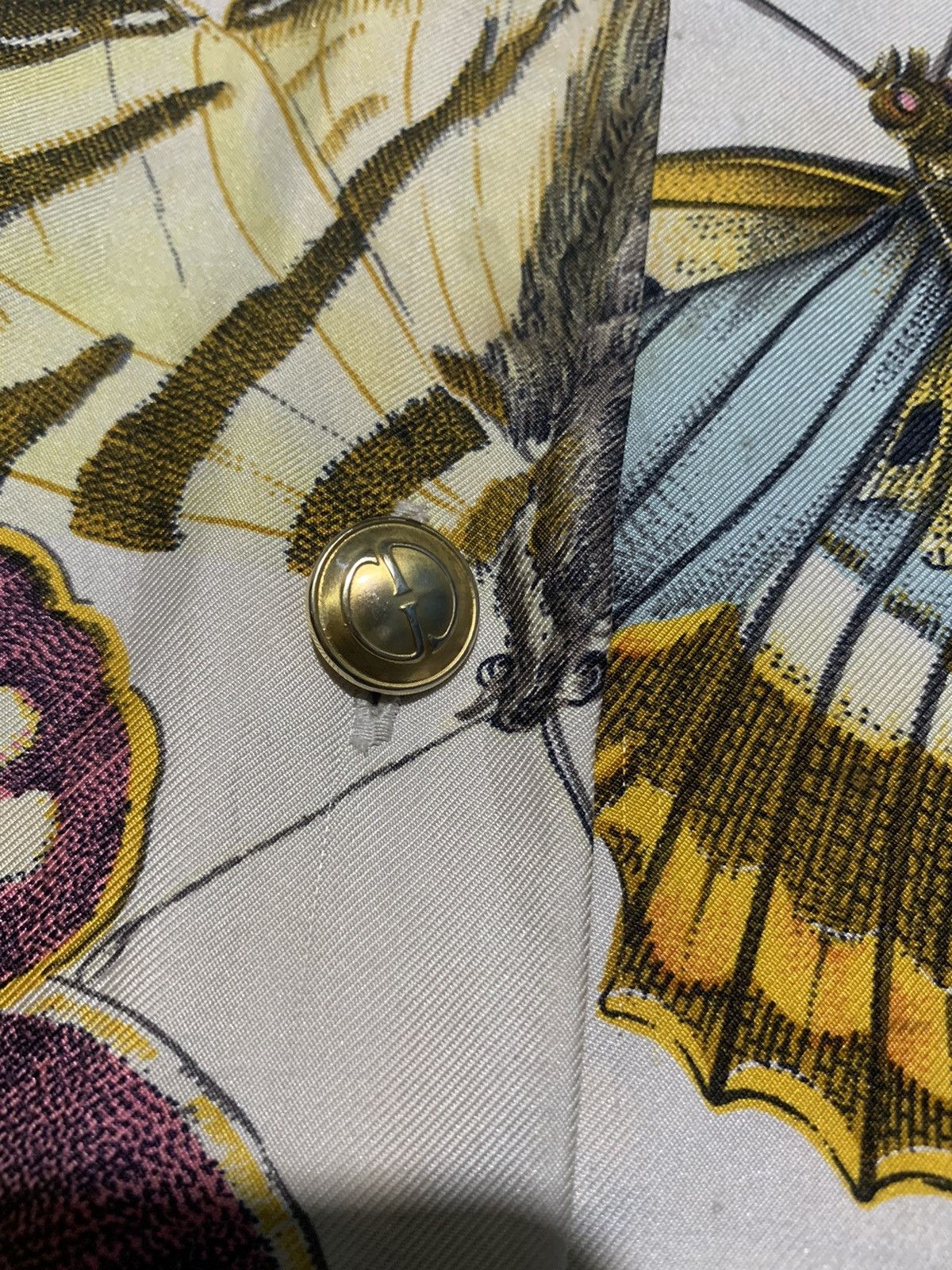 Gucci Spring/Summer 1992 Gucci butterfly print silk shirt Size S / US 4 / IT 40 - 5 Thumbnail