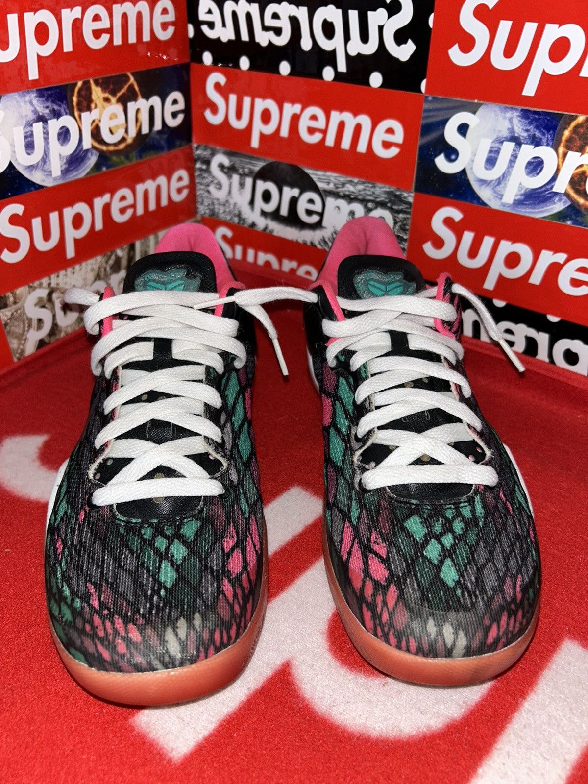 Nike Nike Zoom Kobe 8 iD South Beach 586181-992 size 7.5 nikeID Size US 7.5 / EU 40-41 - 2 Thumbnail