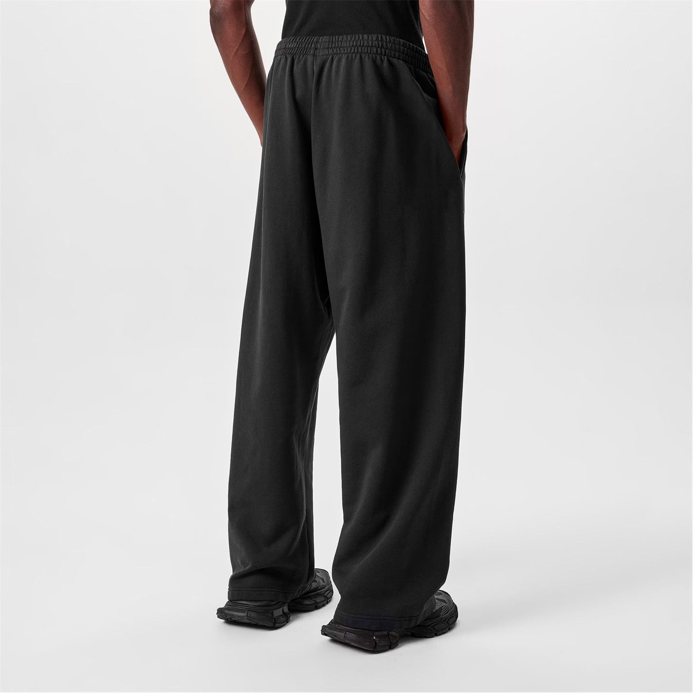 Balenciaga o1g2r1mq0226Wide Leg Jersey Open Sweatpants In Faded Black Size US 30 / EU 46 - 4 Thumbnail