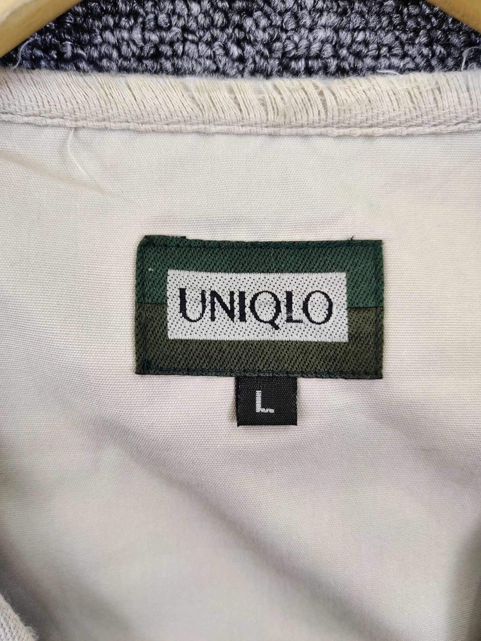 Uniqlo Vintage 90s Uniqlo Corduroy Button Ups Vest Size US L / EU 52-54 / 3 - 7 Thumbnail