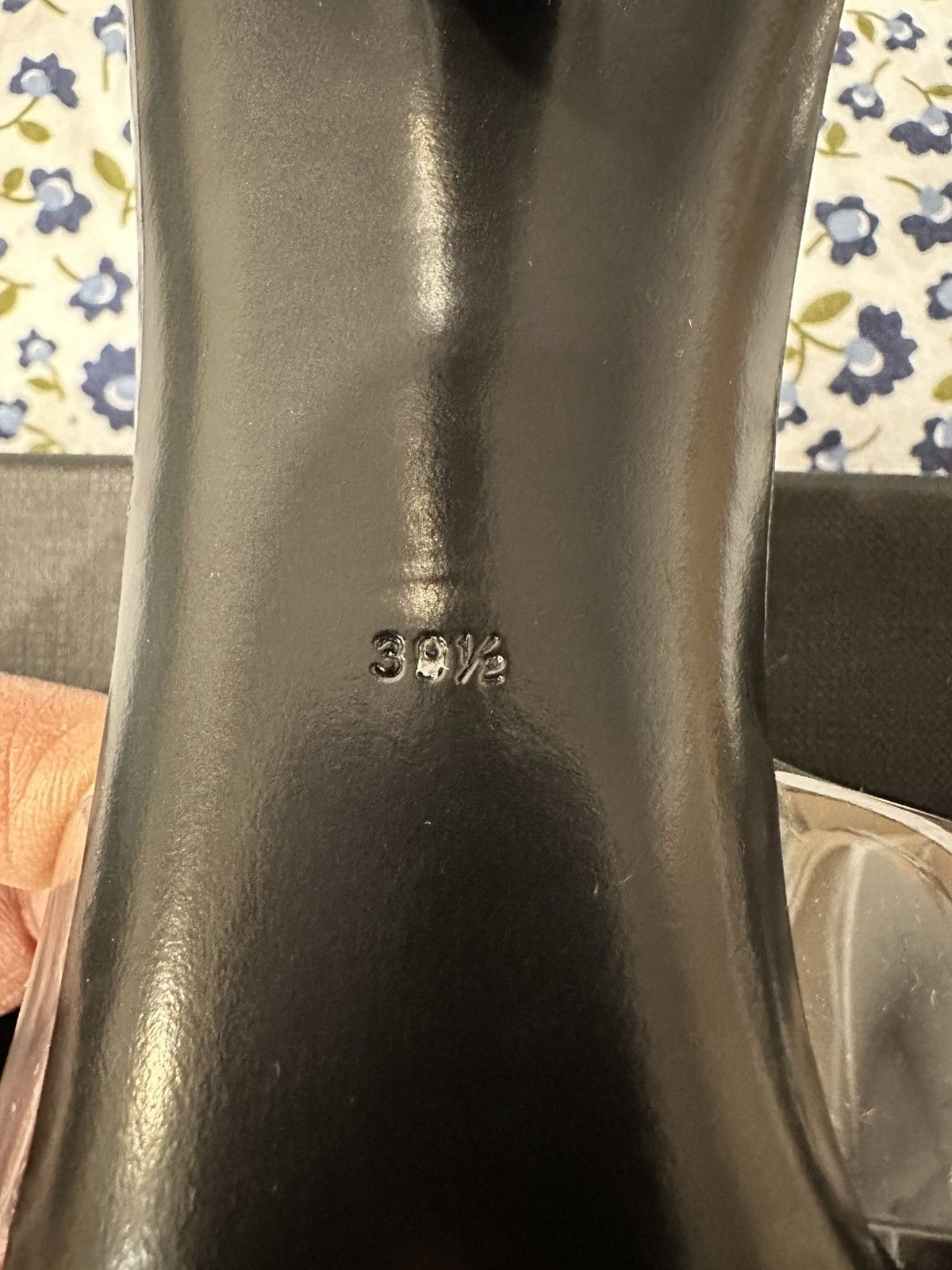 Dolce & Gabbana Dolce and Gabbana Black Clear Sandals EURO Size 39.5 US 9.5 Size US 9.5 / IT 39.5 - 10 Thumbnail