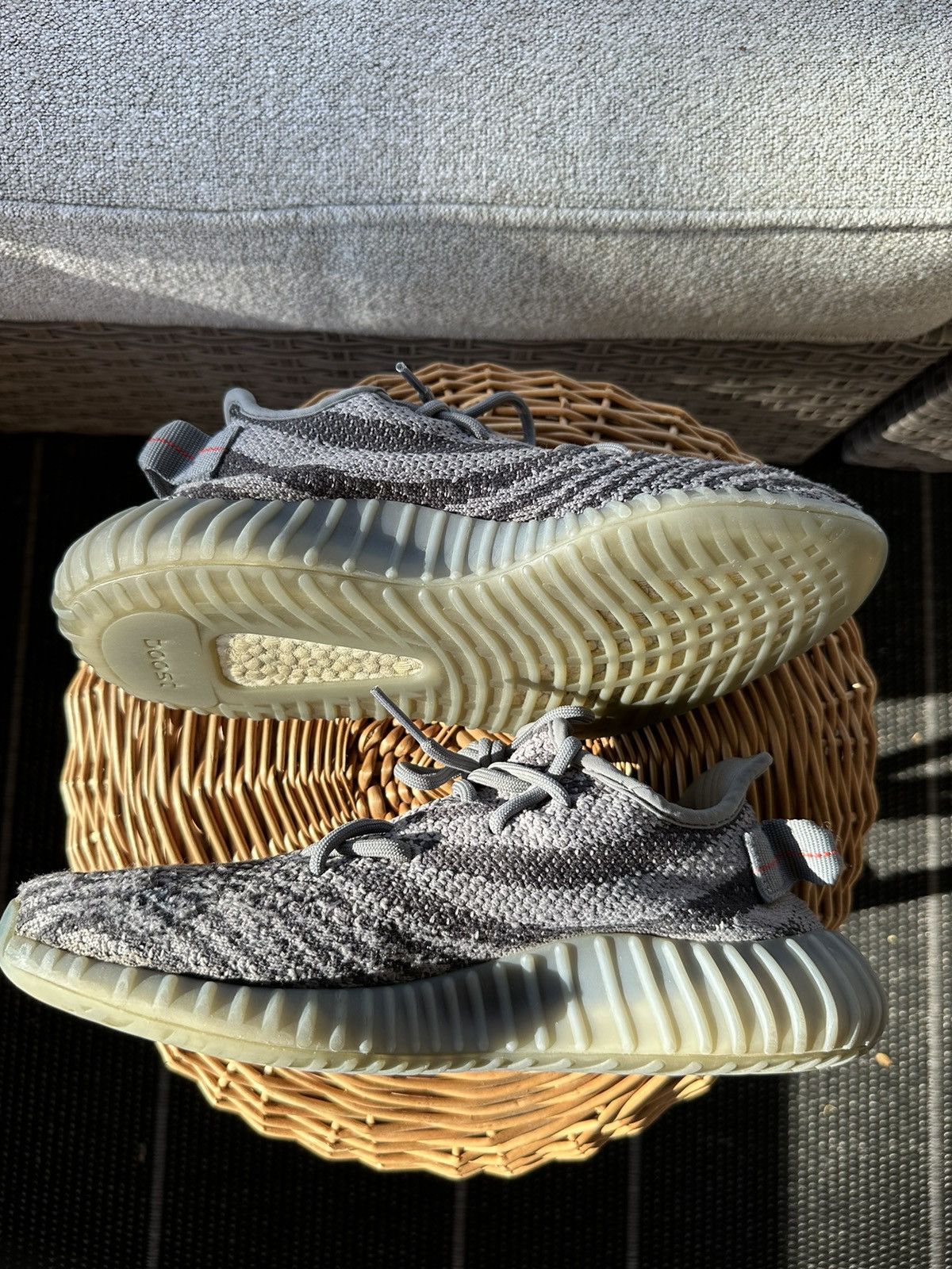 Adidas Yeezy 350 Beluga 2.0 Size US 8 / EU 41 - 4 Thumbnail