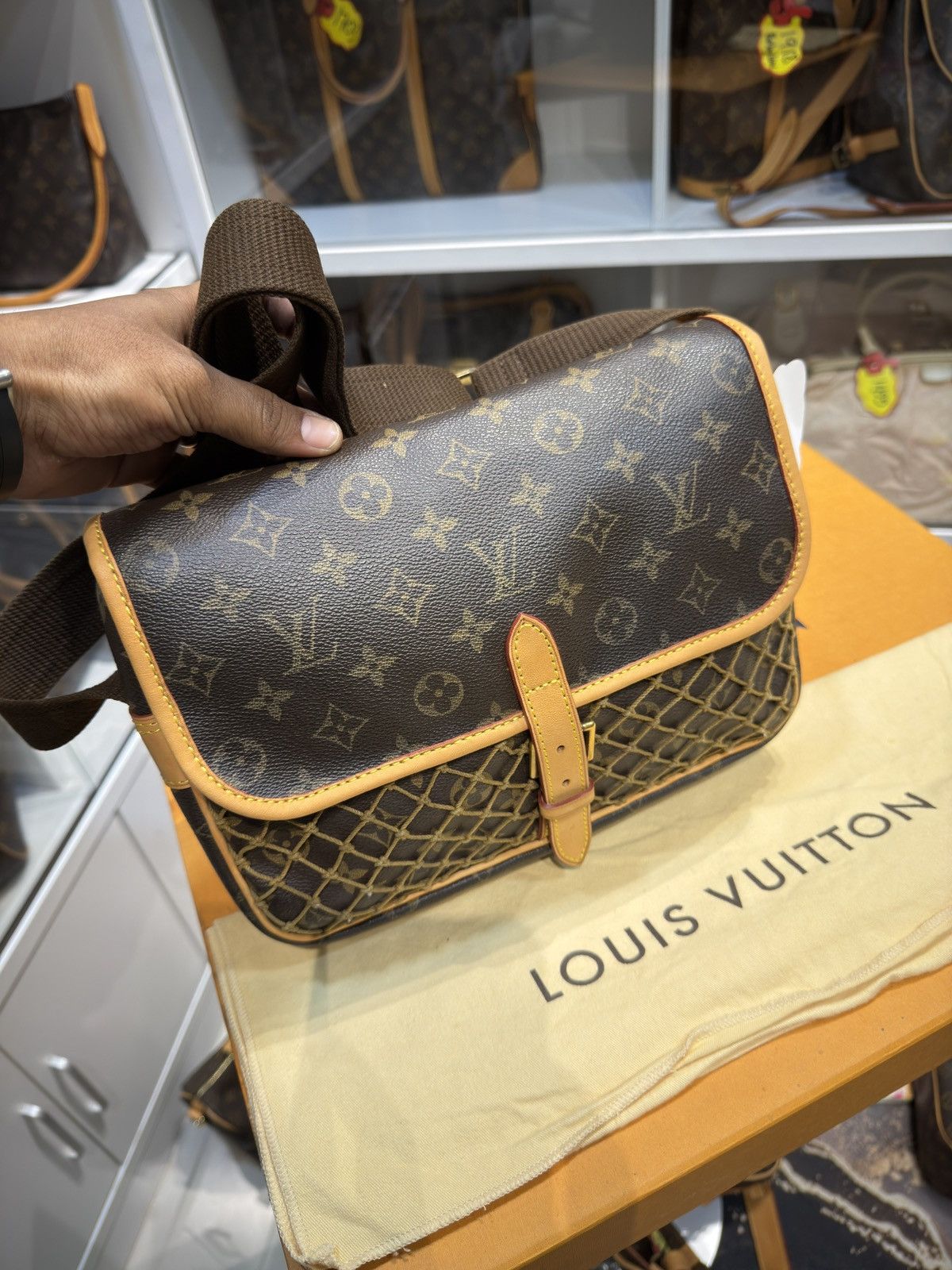 Louis Vuitton Pre-owned louis vuitton congo pm - 2040 Size ONE SIZE - 23 Thumbnail