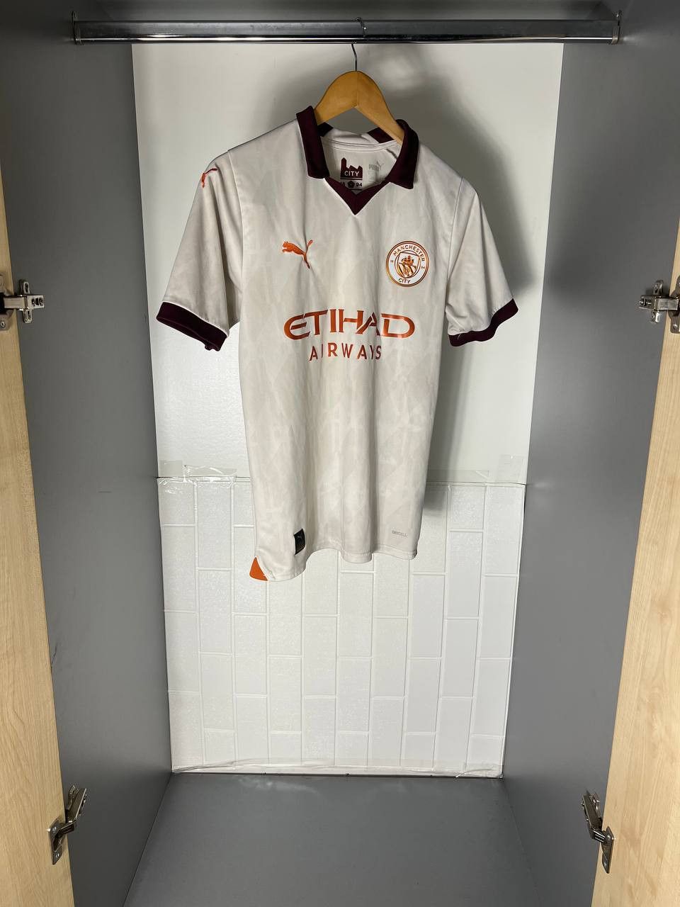 Puma VERY RARE PUMA FC MANCHESTER CITY ENGLAND SOCCER JERSEY Y2K Size US S / EU 44-46 / 1 - 4 Thumbnail