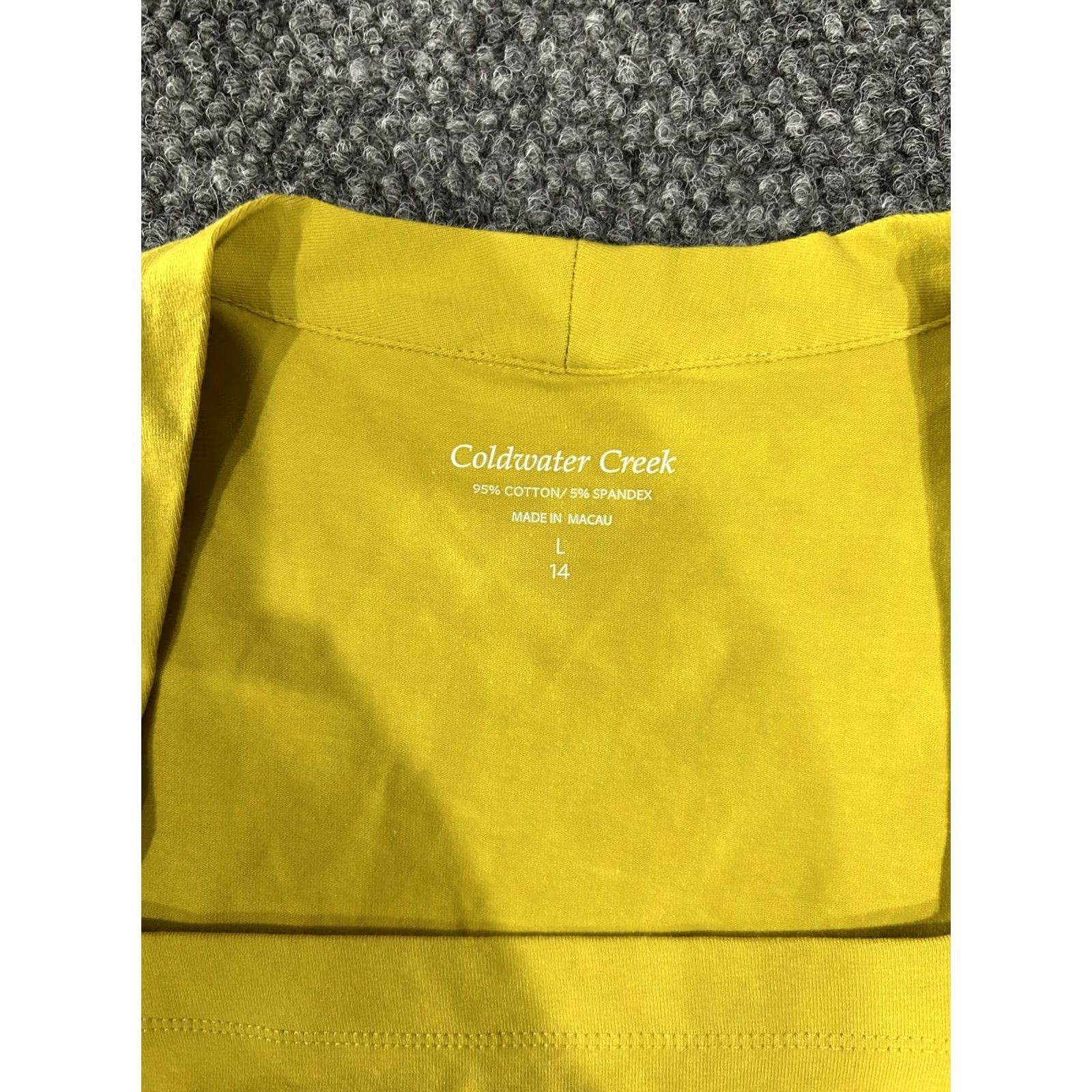 Coldwater Creek Coldwater Creek Shirt Womens Large Yellow Square Neck Cap Sleeve T-Shirt Size L / US 10 / IT 46 - 4 Thumbnail