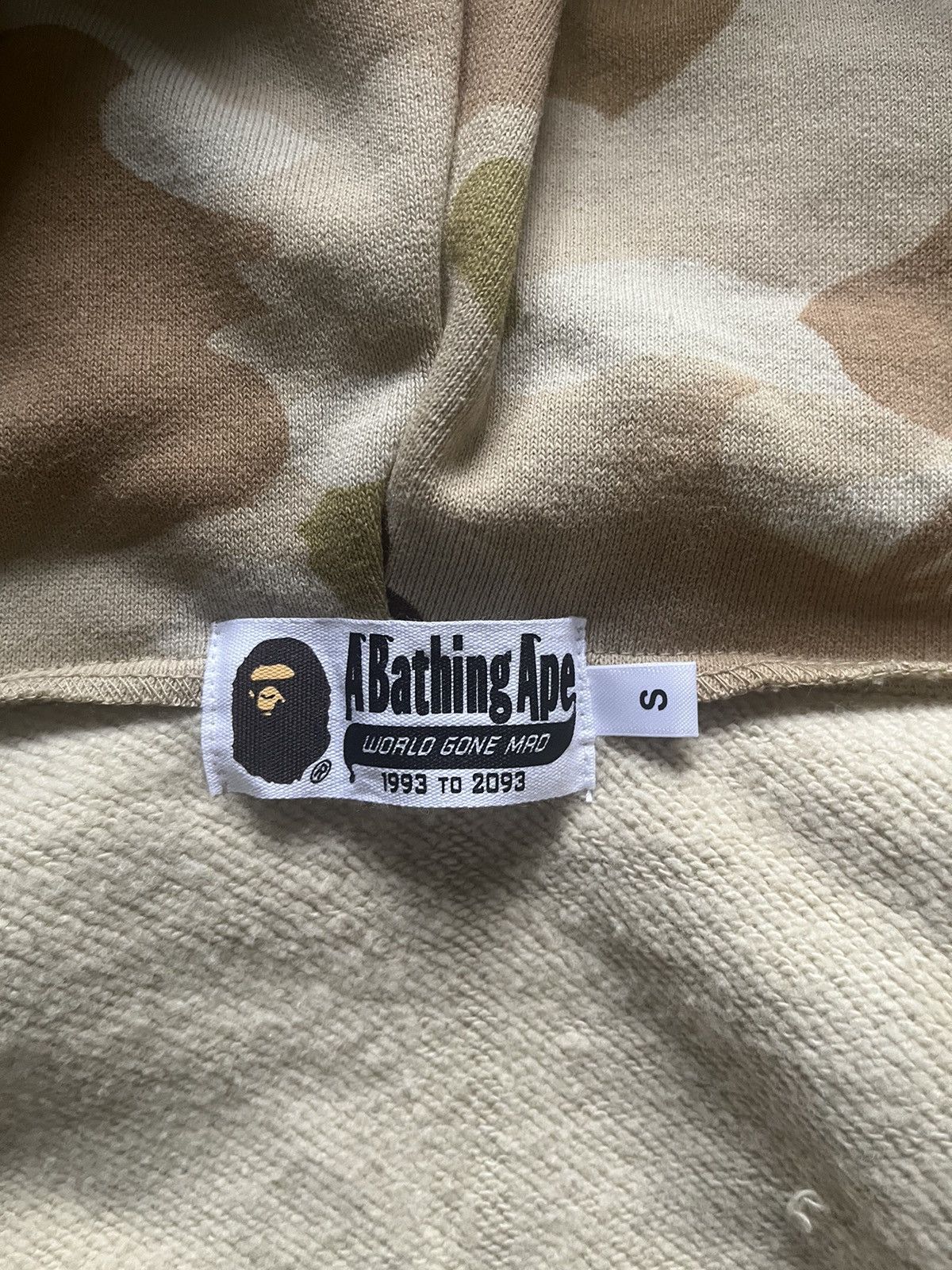Bape Babe shark camo hoodie luxury designer streetwear y2k rare Size US S / EU 44-46 / 1 - 14 Thumbnail