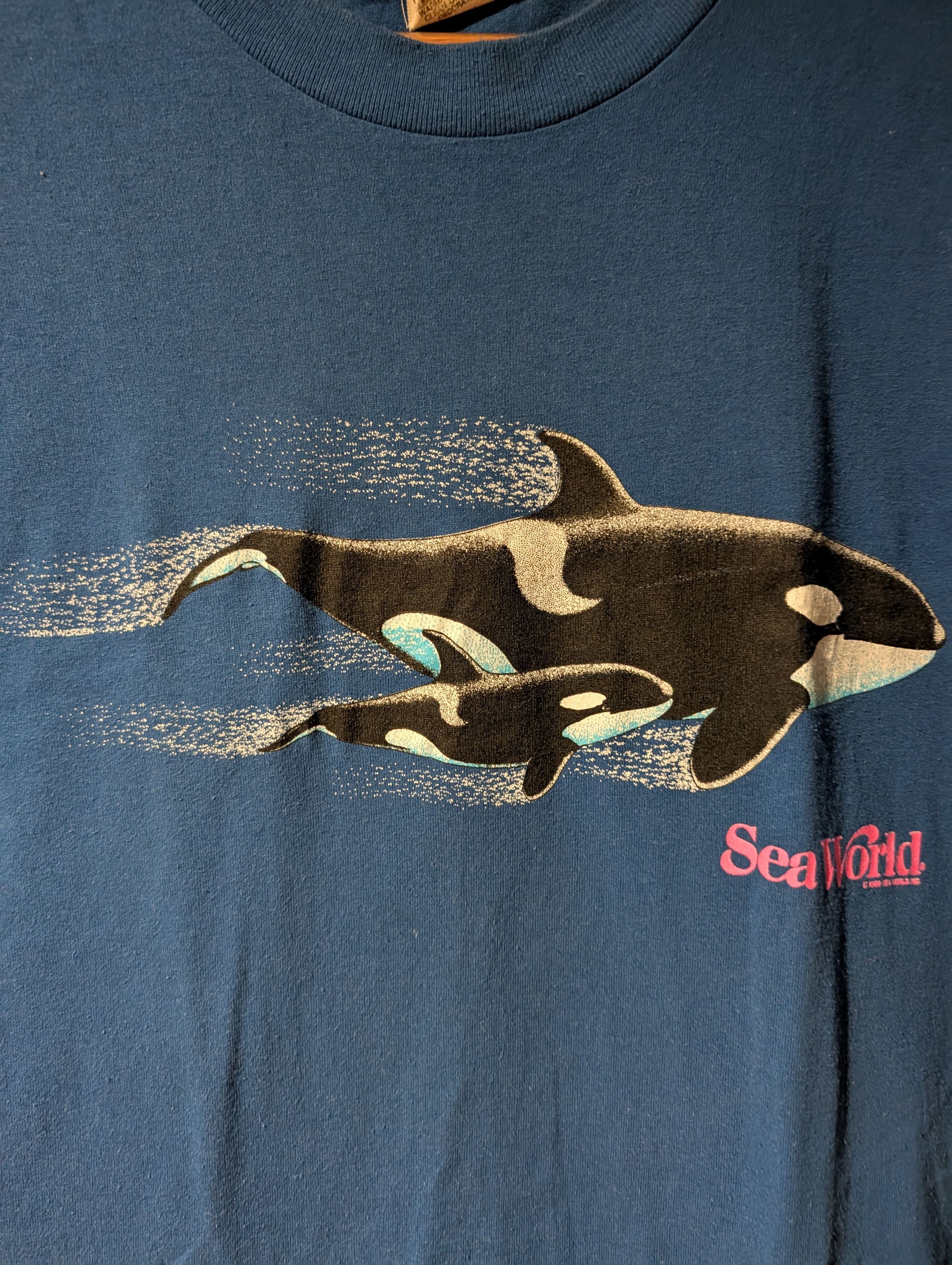 Arts & Science Vintage 1986 Seaworld Whale Animal Nature Wildlife T-Shirt Size US XL / EU 56 / 4 - 2 Thumbnail