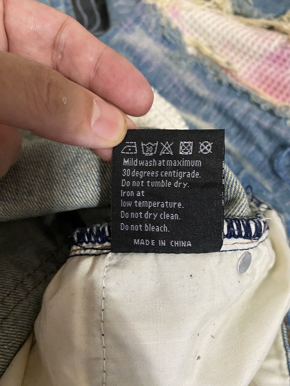 Who Decides War Who Decides War ROY G BIV Denim Size US 32 / EU 48 - 8 Thumbnail