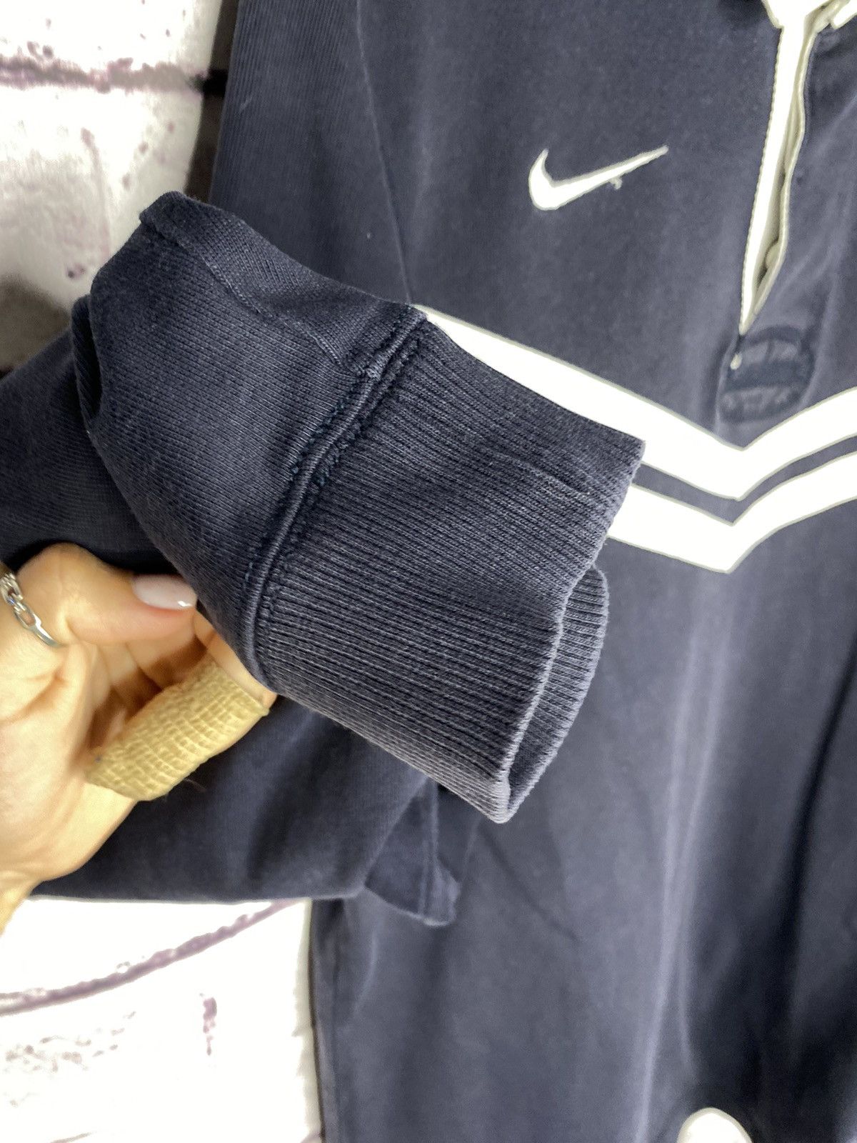 Nike MENS Vintage Nike Adept Rugby Jersey Small Swoosh Logo Size US S / EU 44-46 / 1 - 9 Thumbnail