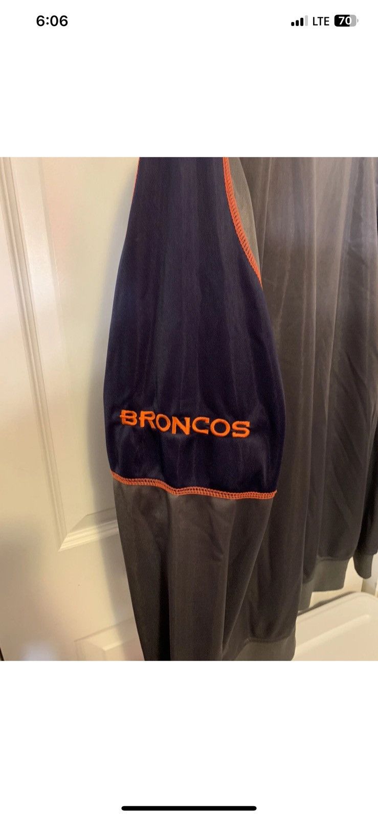 NFL Nfl Denver Broncos mens sz LT windbreaker jacket gray blue Size US L / EU 52-54 / 3 - 7 Thumbnail