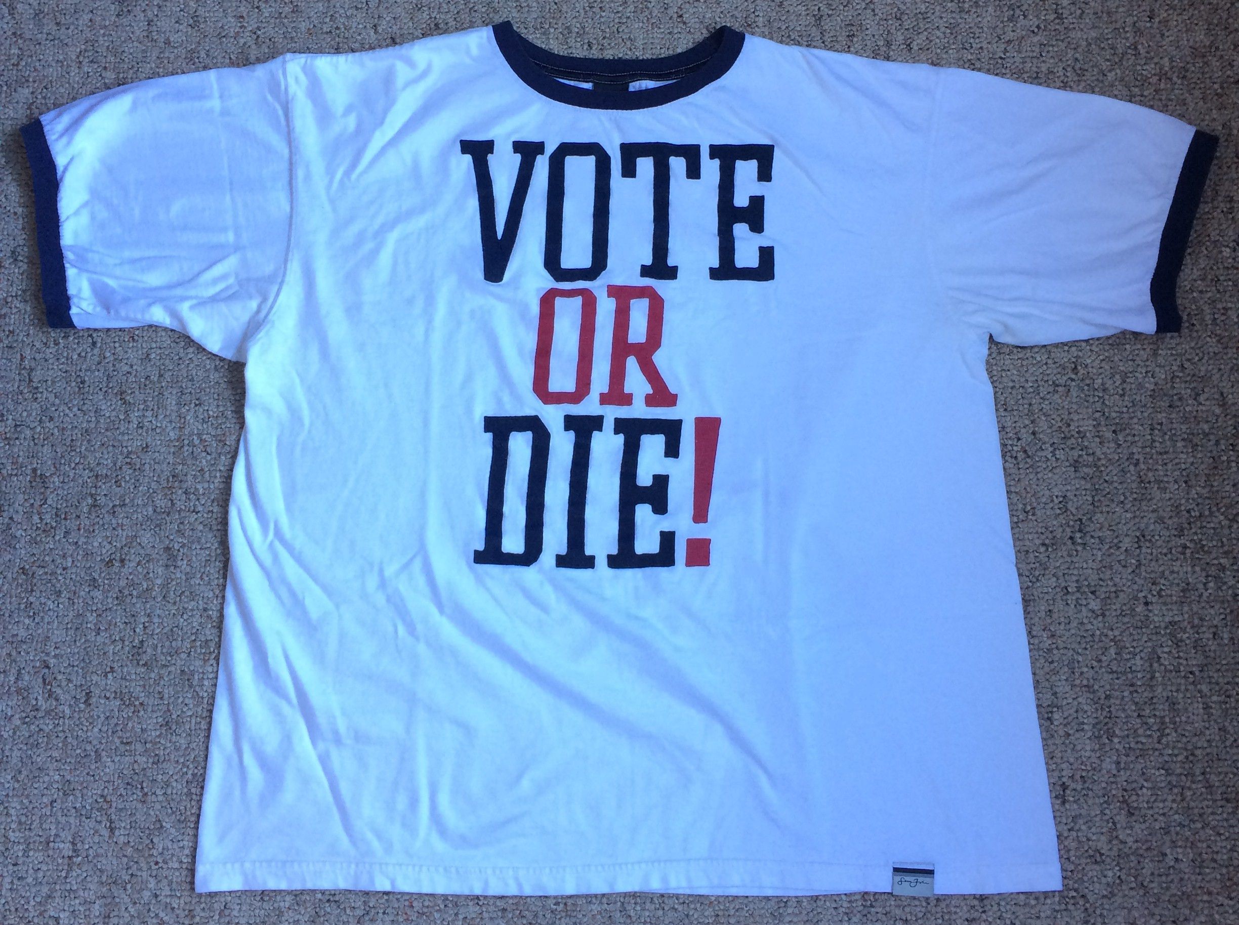 Sean John 2004 Diddy Vote Or Die Shirt Size US XXL / EU 58 / 5 - 1 Thumbnail