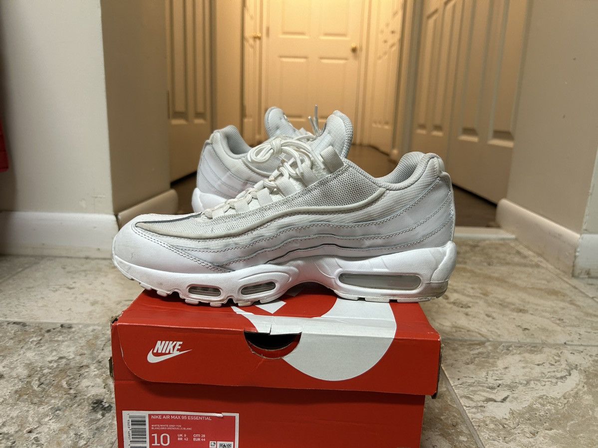 Nike Nike Air Max 95 Essential Size US 10 / EU 43 - 7 Thumbnail