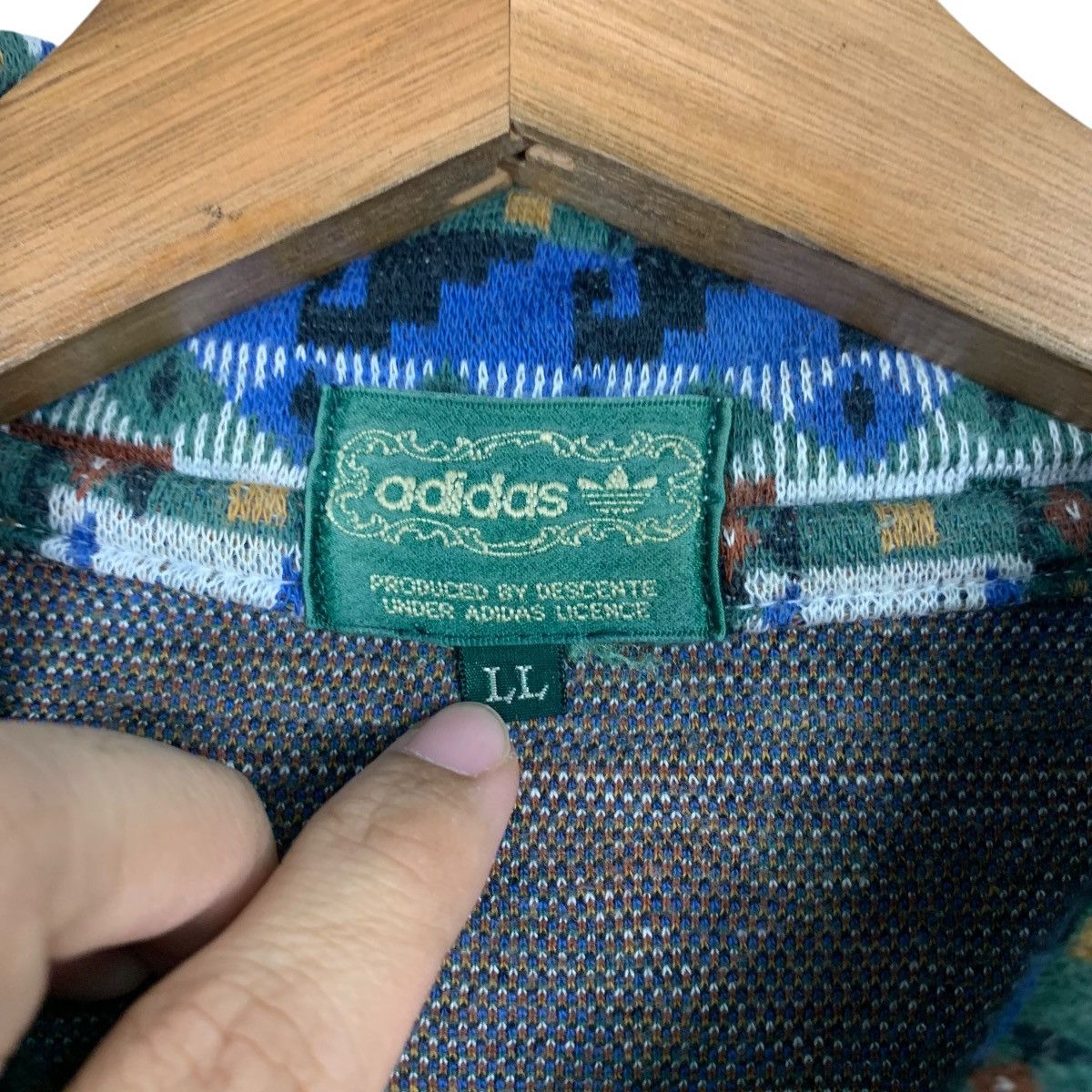 Adidas 90’s ADIDAS Motif Design Half Button Polo Jumper #2092-C91 Size US L / EU 52-54 / 3 - 11 Thumbnail