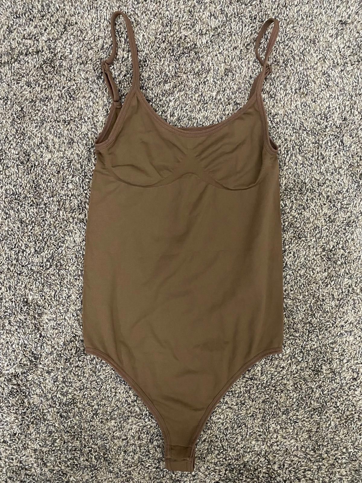 Asos ASOS DESIGN Seamless Cami Sculpting Bodysuit (SMALL) Size S / US 4 / IT 40 - 5 Thumbnail