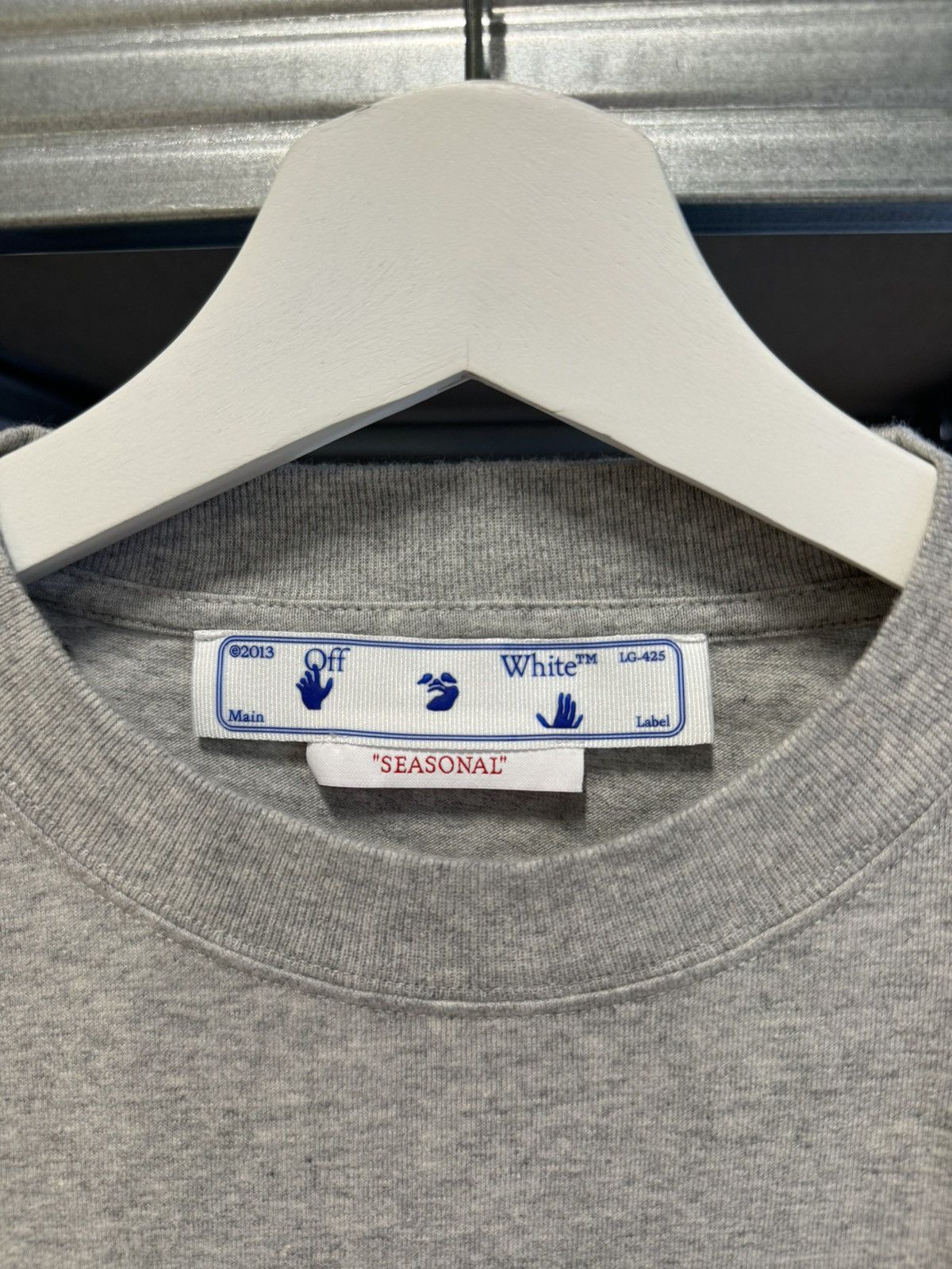Off-White Off-White Faces T-shirt NEW 500$ retail Size US L / EU 52-54 / 3 - 4 Thumbnail