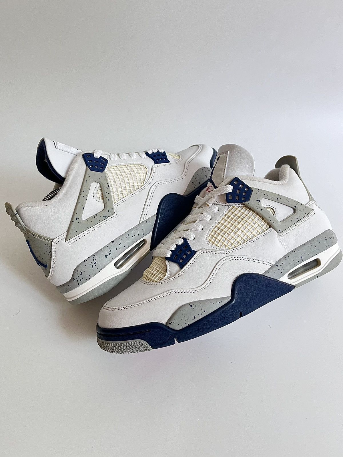 Jordan Brand Air Jordan 4 “Midnight Navy” Size US 8.5 / EU 41-42 - 5 Thumbnail