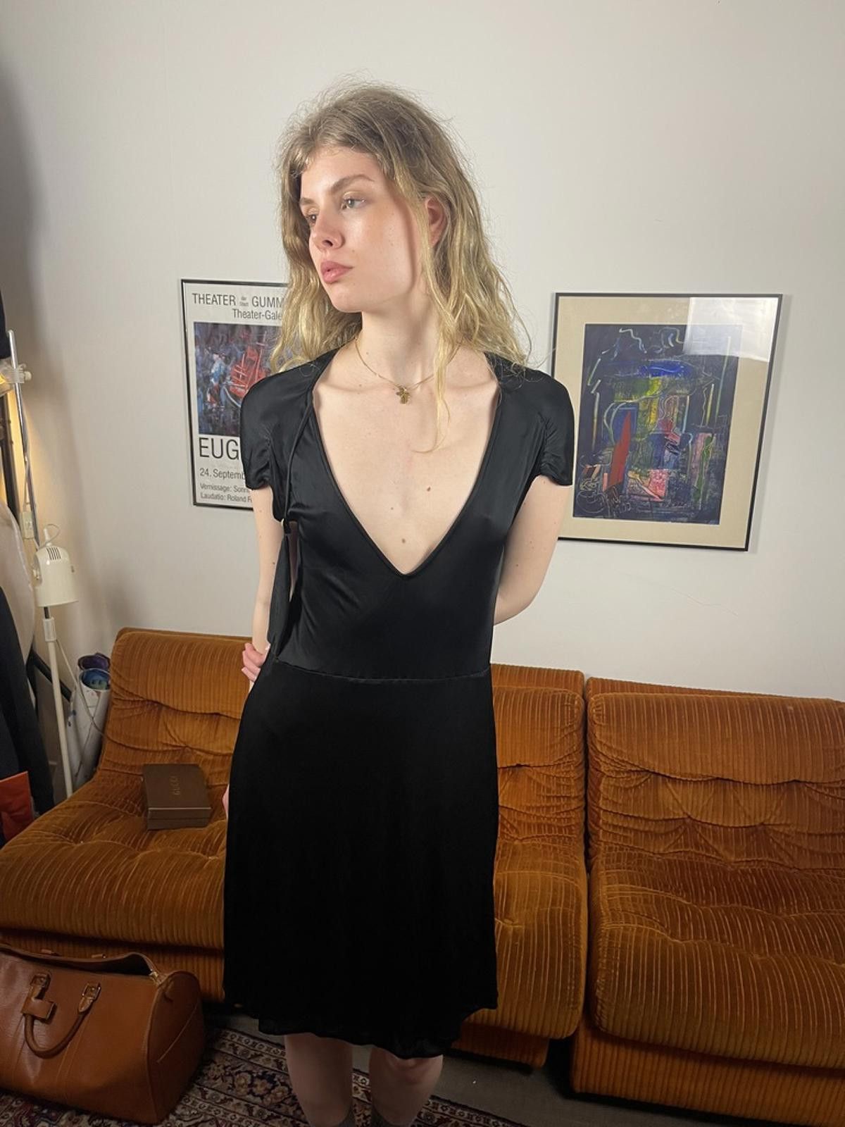Maison Margiela Maison Margiela - Black Deep V-Neck Satin Dress Size S / US 4 / IT 40 - 5 Thumbnail