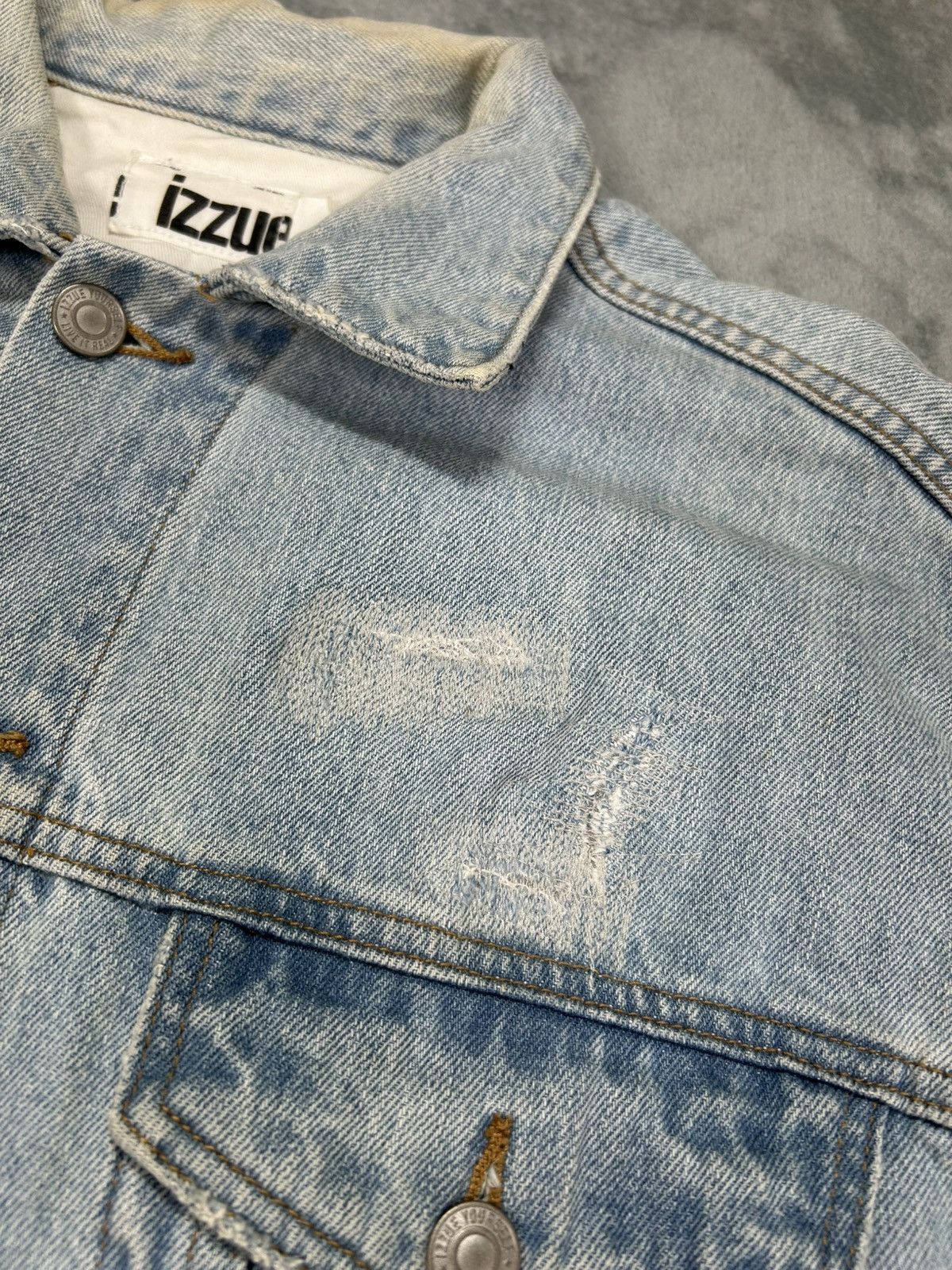 izzue Izzue Oversize Denim Jacket. J015 Size US L / EU 52-54 / 3 - 4 Thumbnail