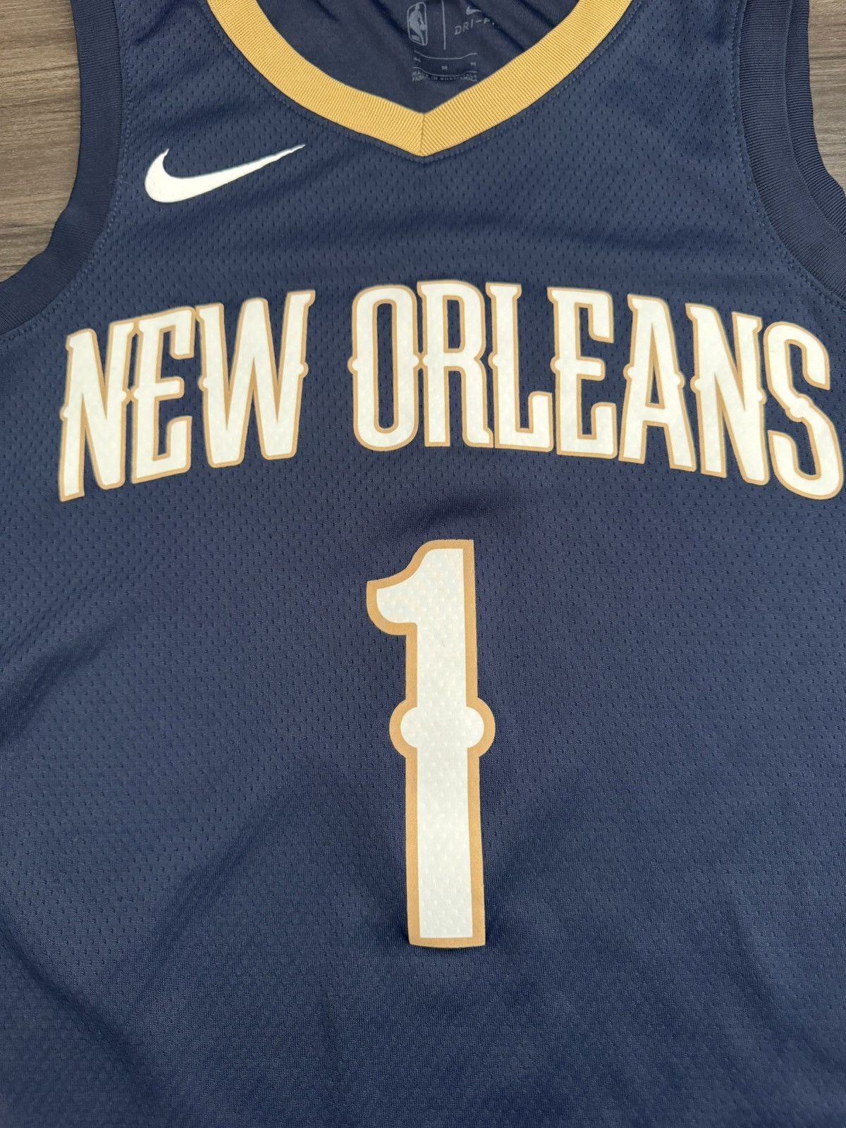 Nike New Orleans Pelicans Zion Williamson #1 NBA Swingman Jersey Size US M / EU 48-50 / 2 - 3 Thumbnail