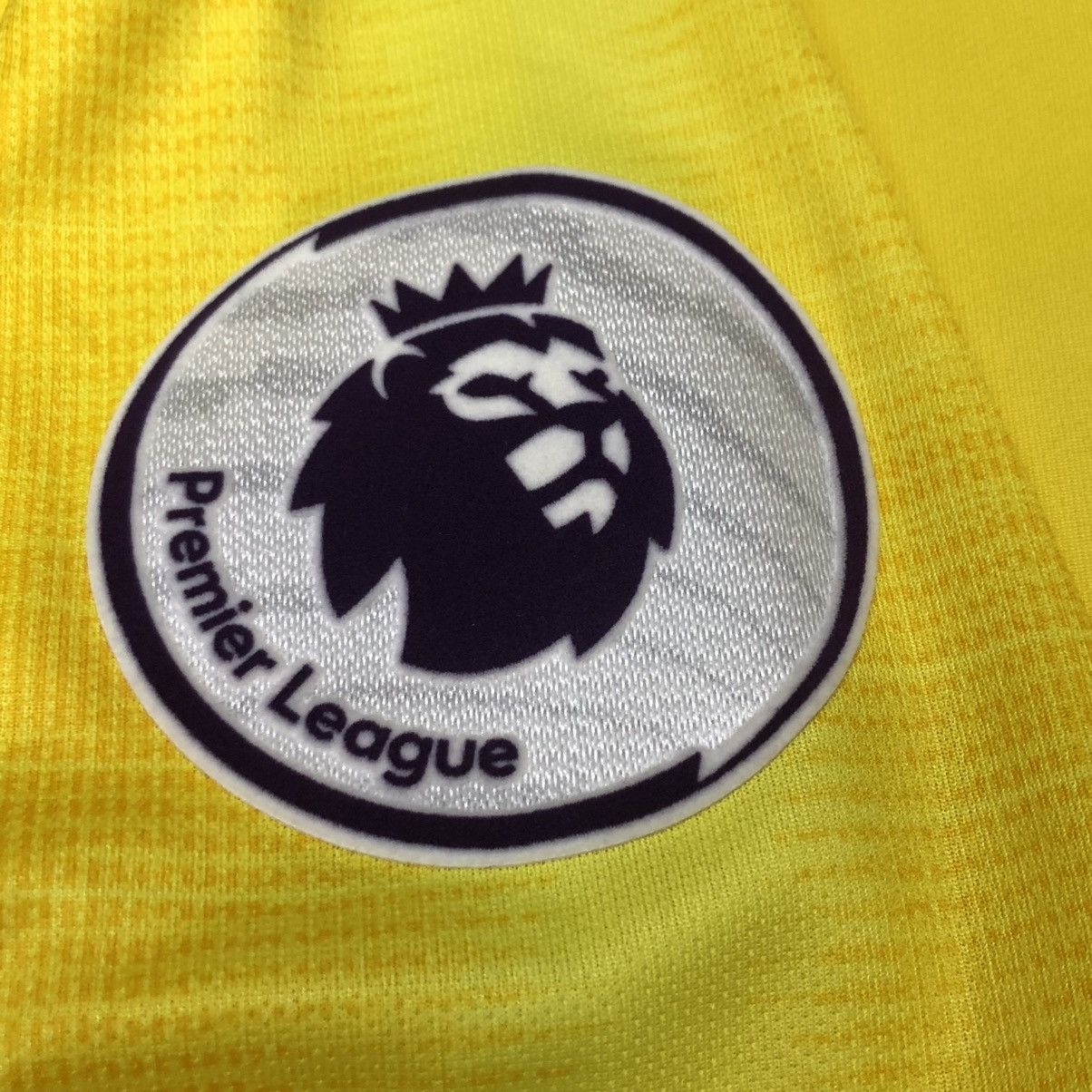 Nike chelsea 18/19 away shirt #18 Giroud Size US S / EU 44-46 / 1 - 7 Thumbnail