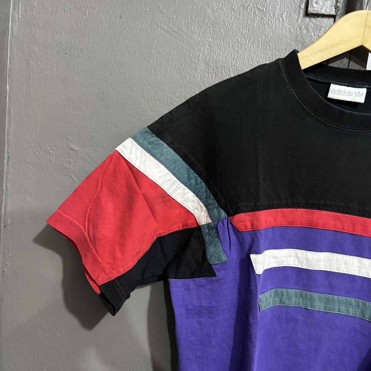 Adidas Adidas Vtg 90s Multicolor Striped Tee Shirt Purple Size US XL / EU 56 / 4 - 4 Thumbnail