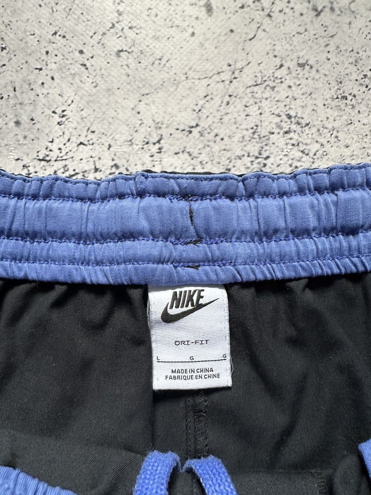 Nike Vintage Nike Oversized Track Pants Embroidered Logo Joggers Size US 34 / EU 50 - 3 Thumbnail