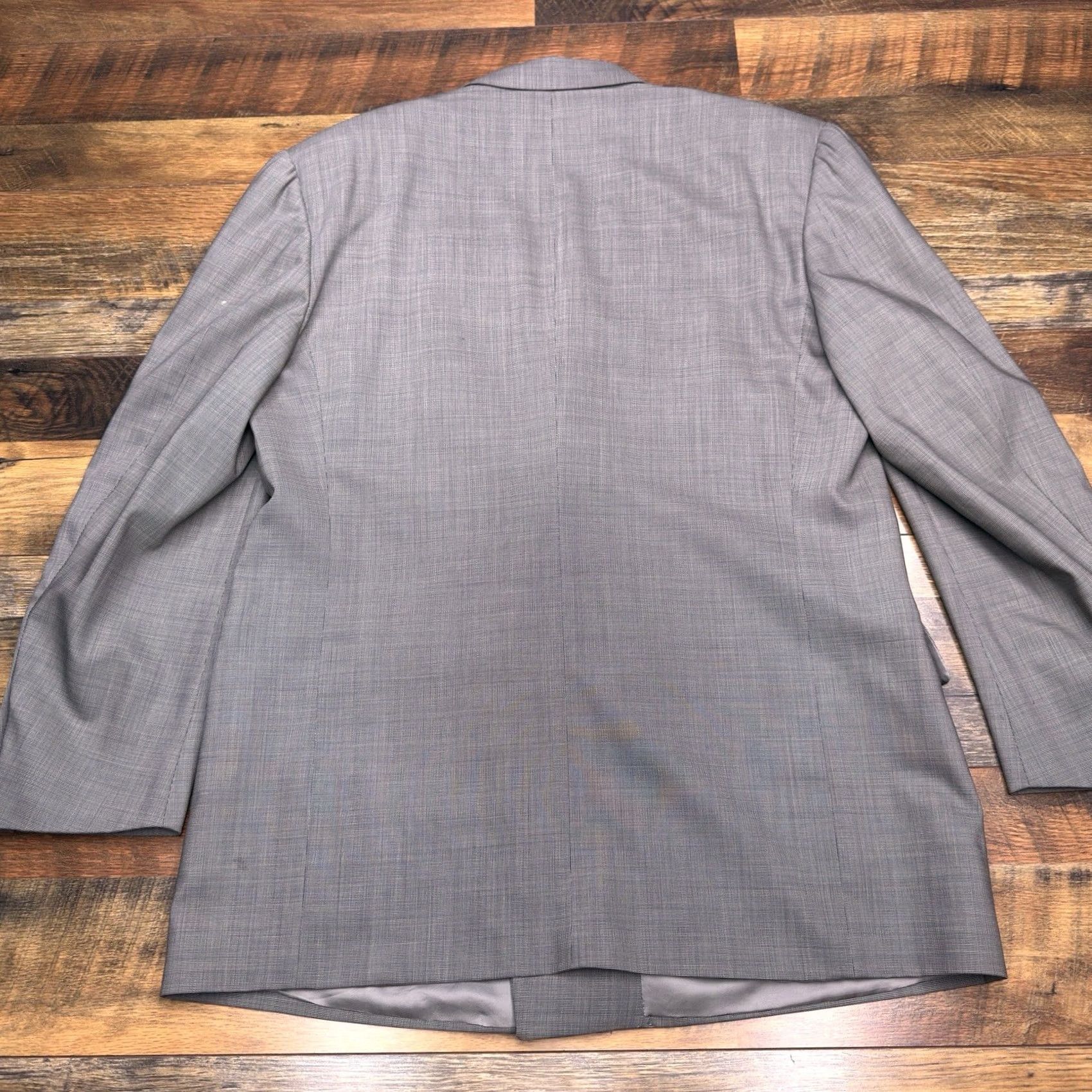 Corneliani Corneliani Double Breasted Suit Jacket 42 Gray Italy Blazer Wool 100s Vogue Men Regular Solid Notch Lapel Six-Button Dry Clean Only Ven tless Size 42R - 2 Thumbnail