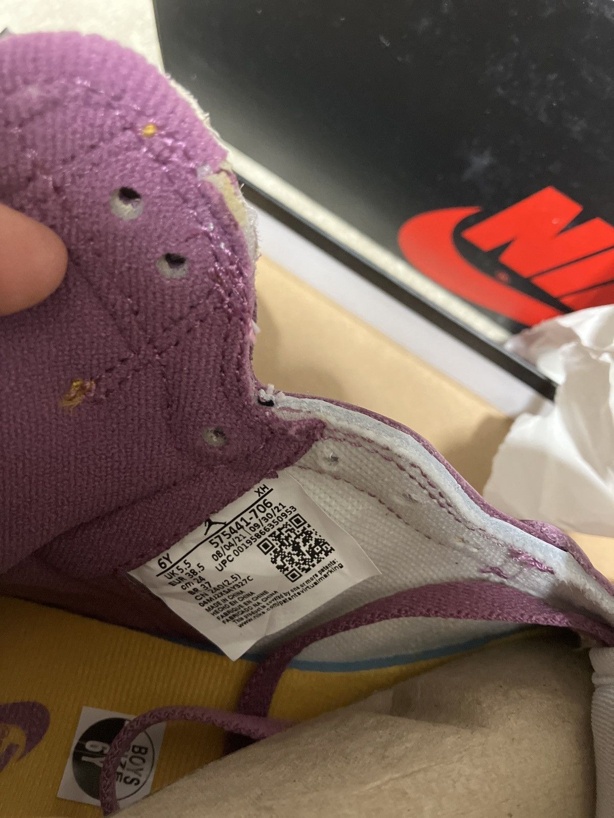 Nike Nike Jordan Size US 6 / EU 39 - 4 Thumbnail