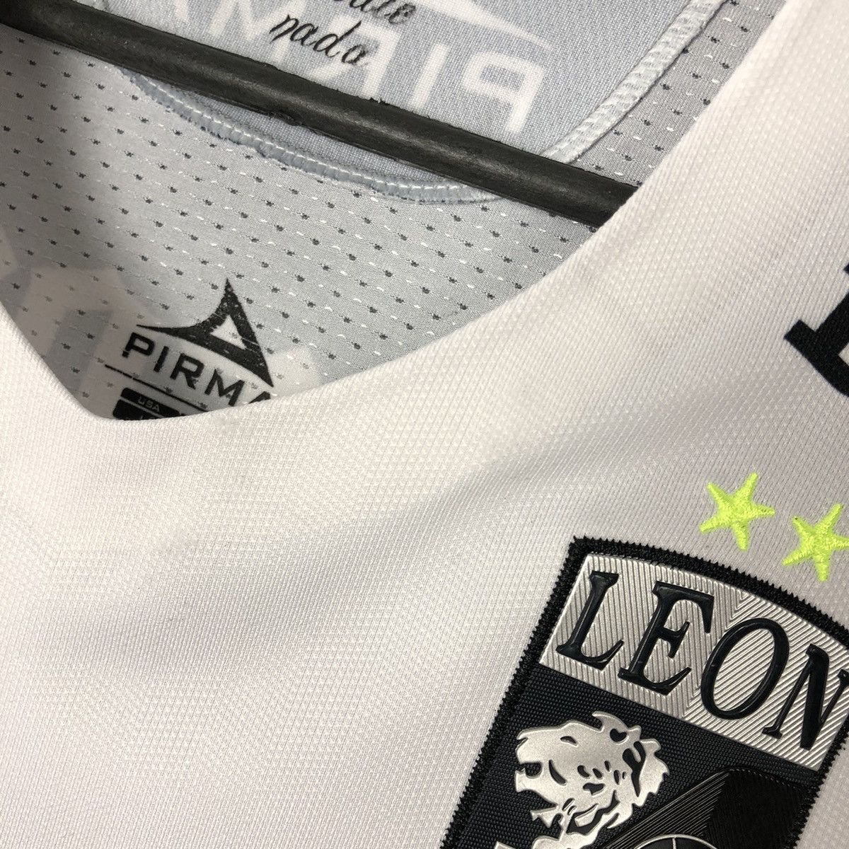 Other FC Leon club 2016 2017 third jersey soccer Size US M / EU 48-50 / 2 - 3 Thumbnail
