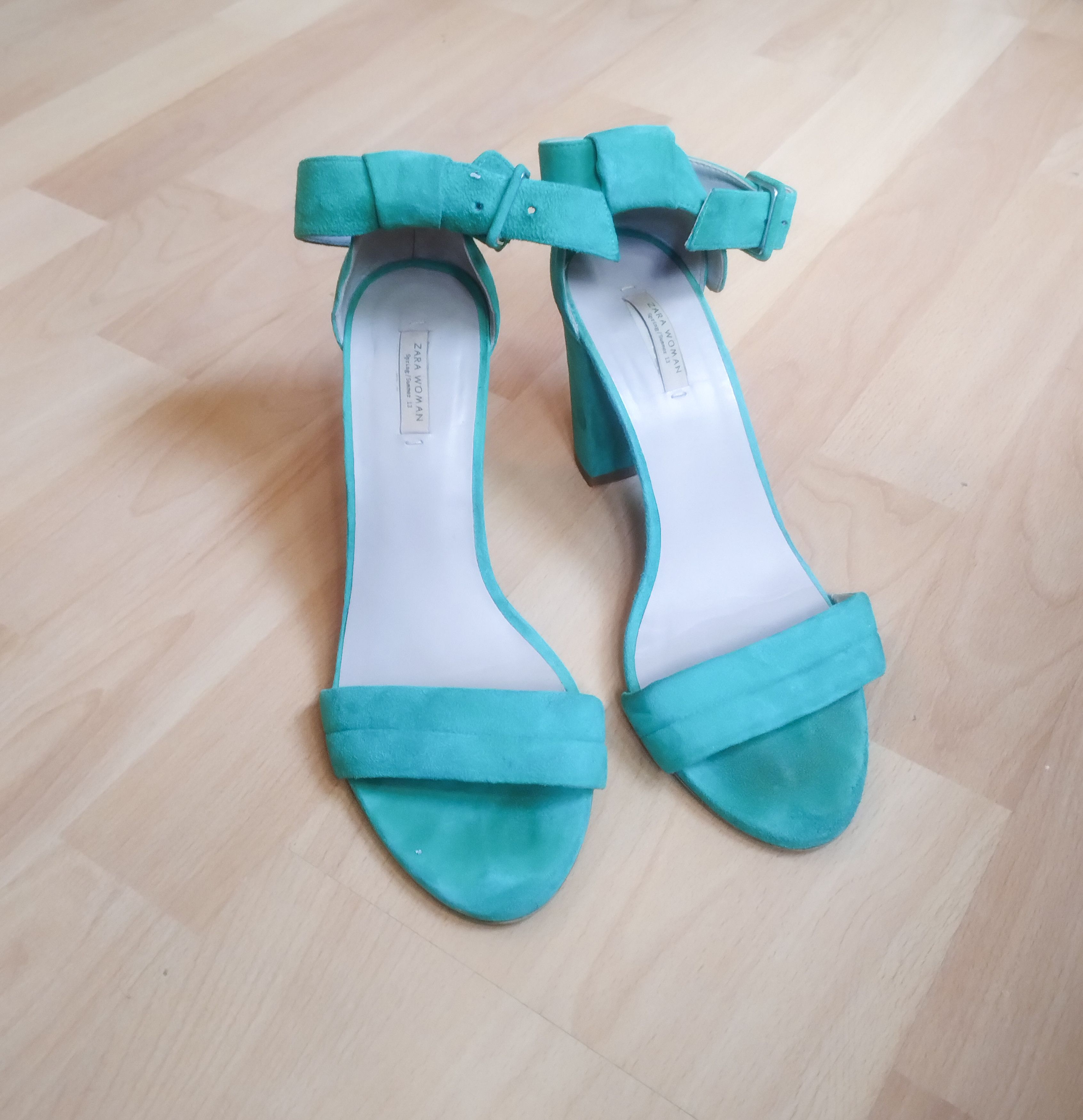 Zara ZARA Woman Neon Turquoise Block Heel Sandals - Size 7.5 US Size US 7.5 / IT 37.5 - 2 Thumbnail