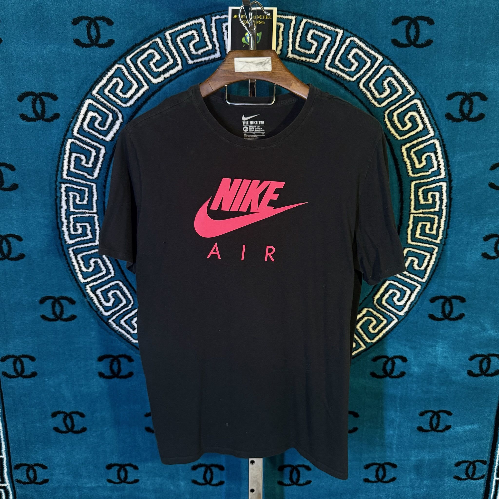 Nike THE NIKE ICONA GRAPHICA MOTIF S/S SHIRT Size US XXL / EU 58 / 5 - 1 Preview