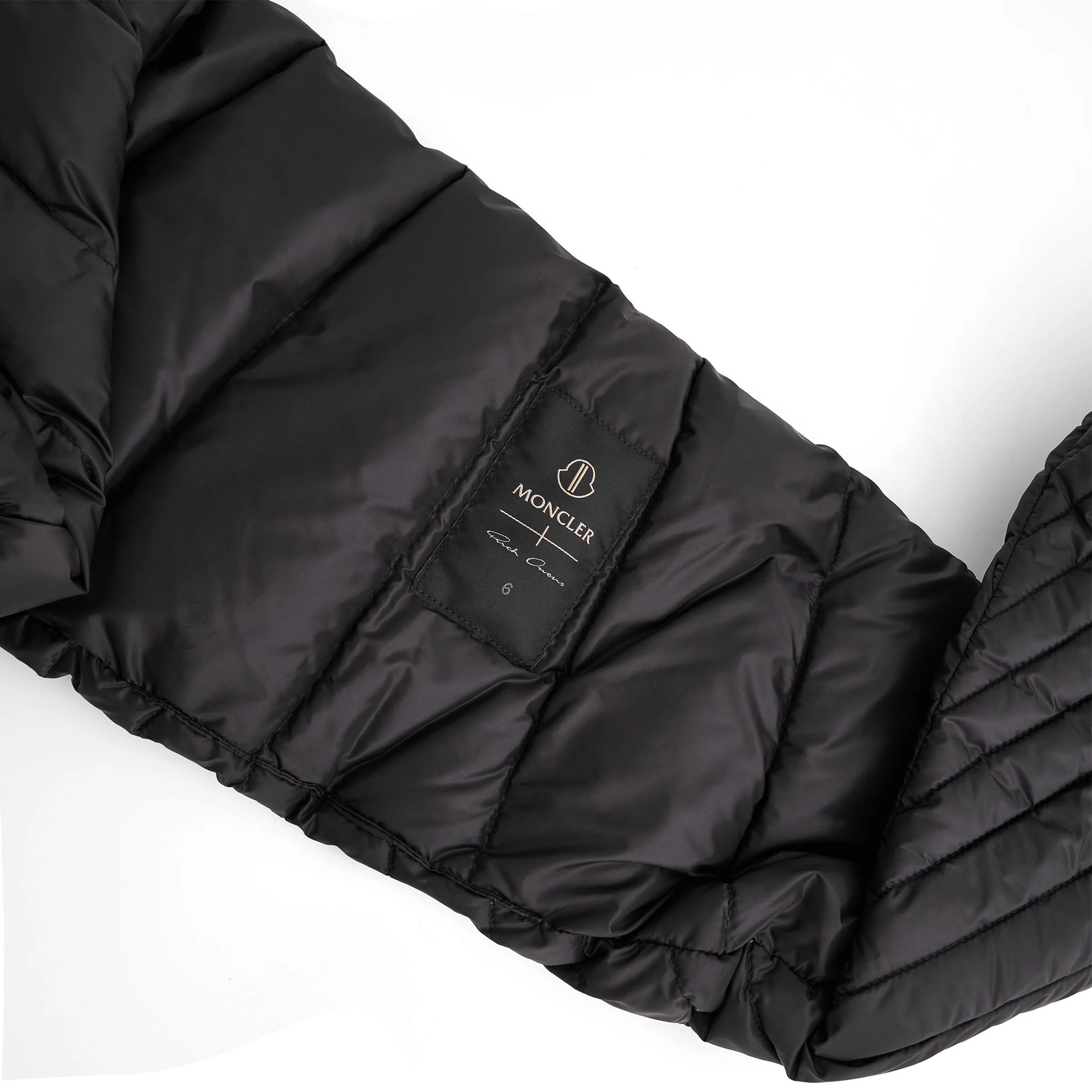Rick Owens o1mris0824 Size: OS/ Radiance Scarf in Black Size ONE SIZE - 4 Thumbnail