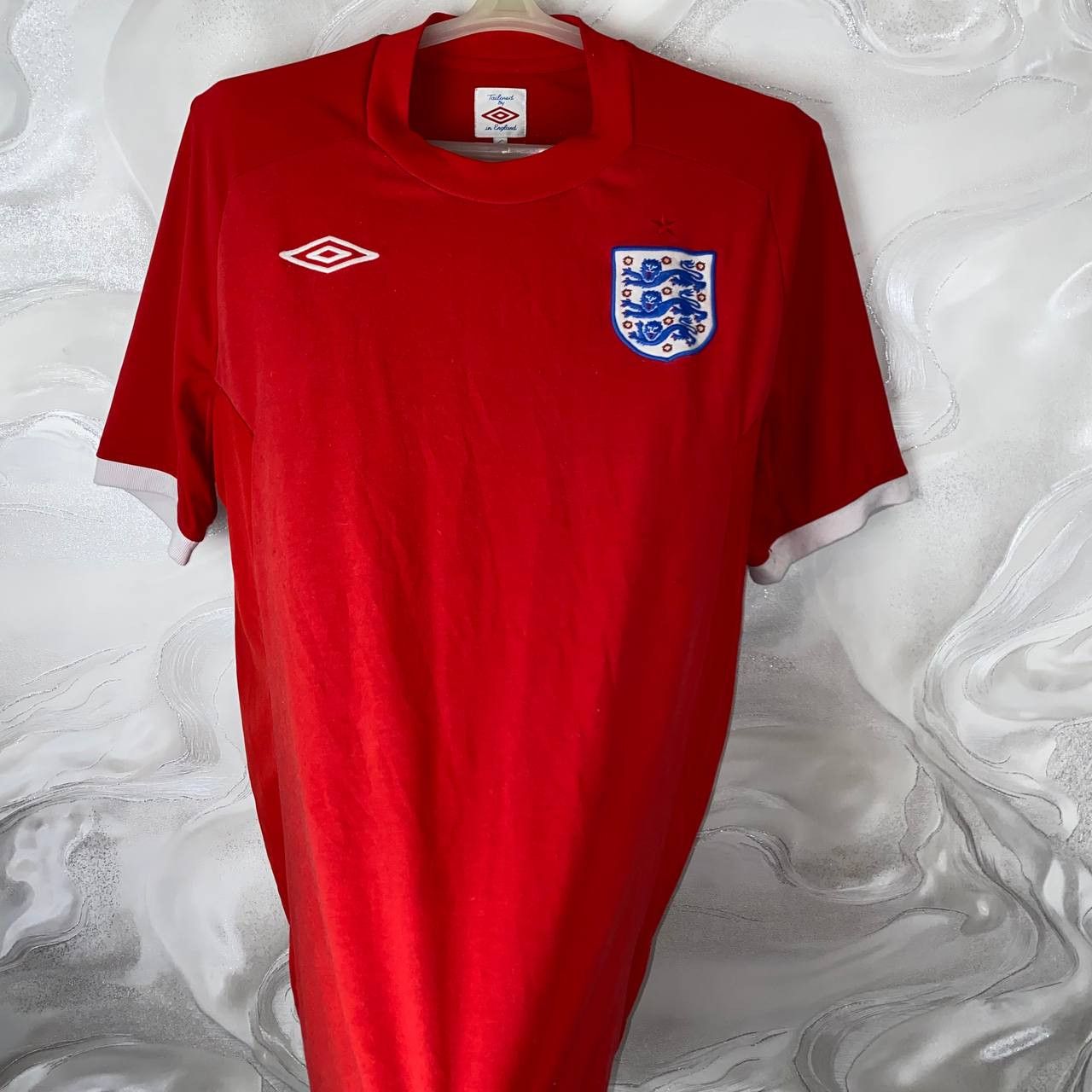 Umbro Umbro x England 2010 Away Kit Soccer Jersey In Red Size US M / EU 48-50 / 2 - 2 Thumbnail