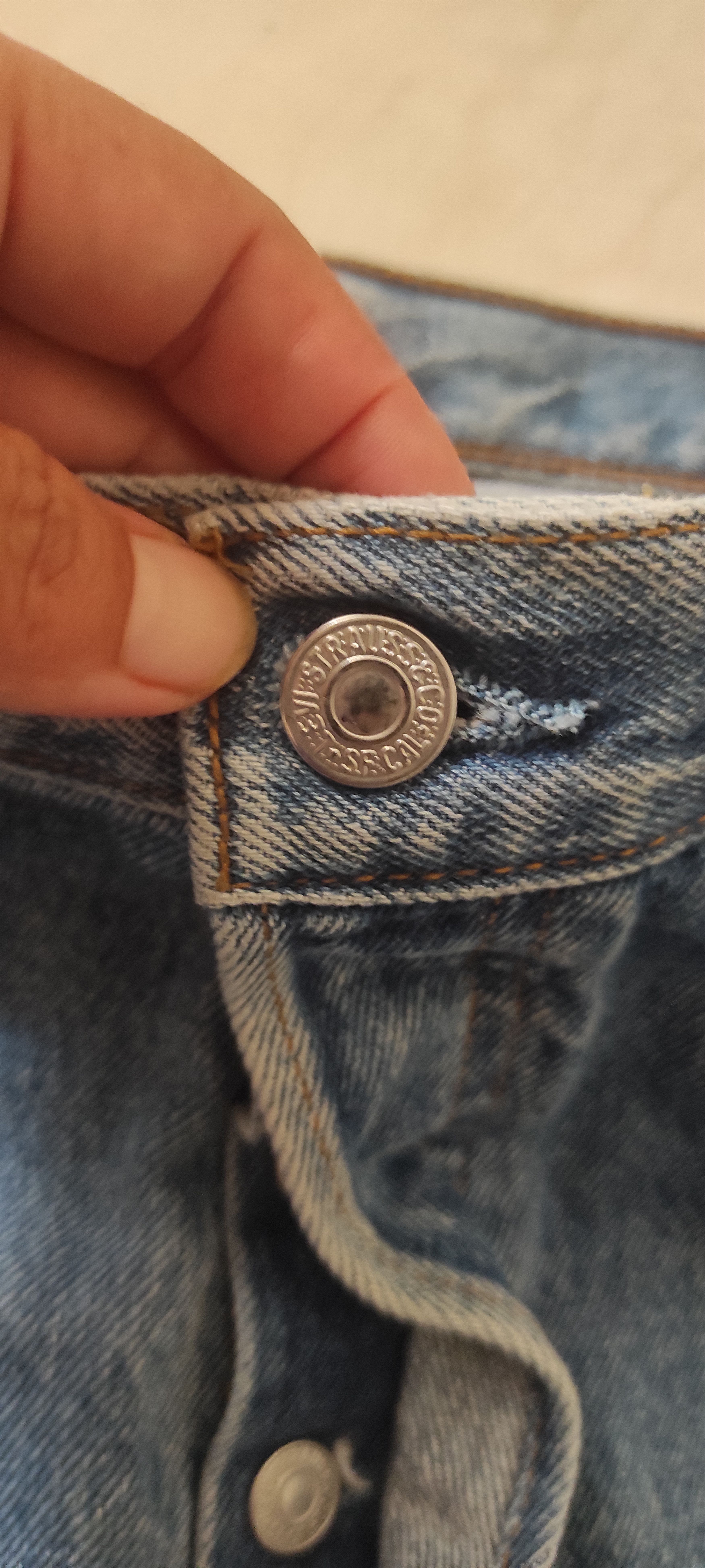 Levi's Levi's Men's 501 Casual Denim Shorts Size 34 Button Closure Size US 34 / EU 50 - 6 Thumbnail