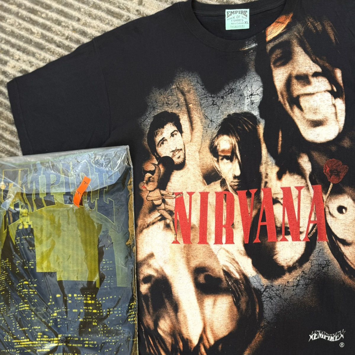 Band Tees Vintage 90s DS PACKAGED Nirvana Empire All Over Euro T Shirt Size US XL / EU 56 / 4 - 4 Thumbnail