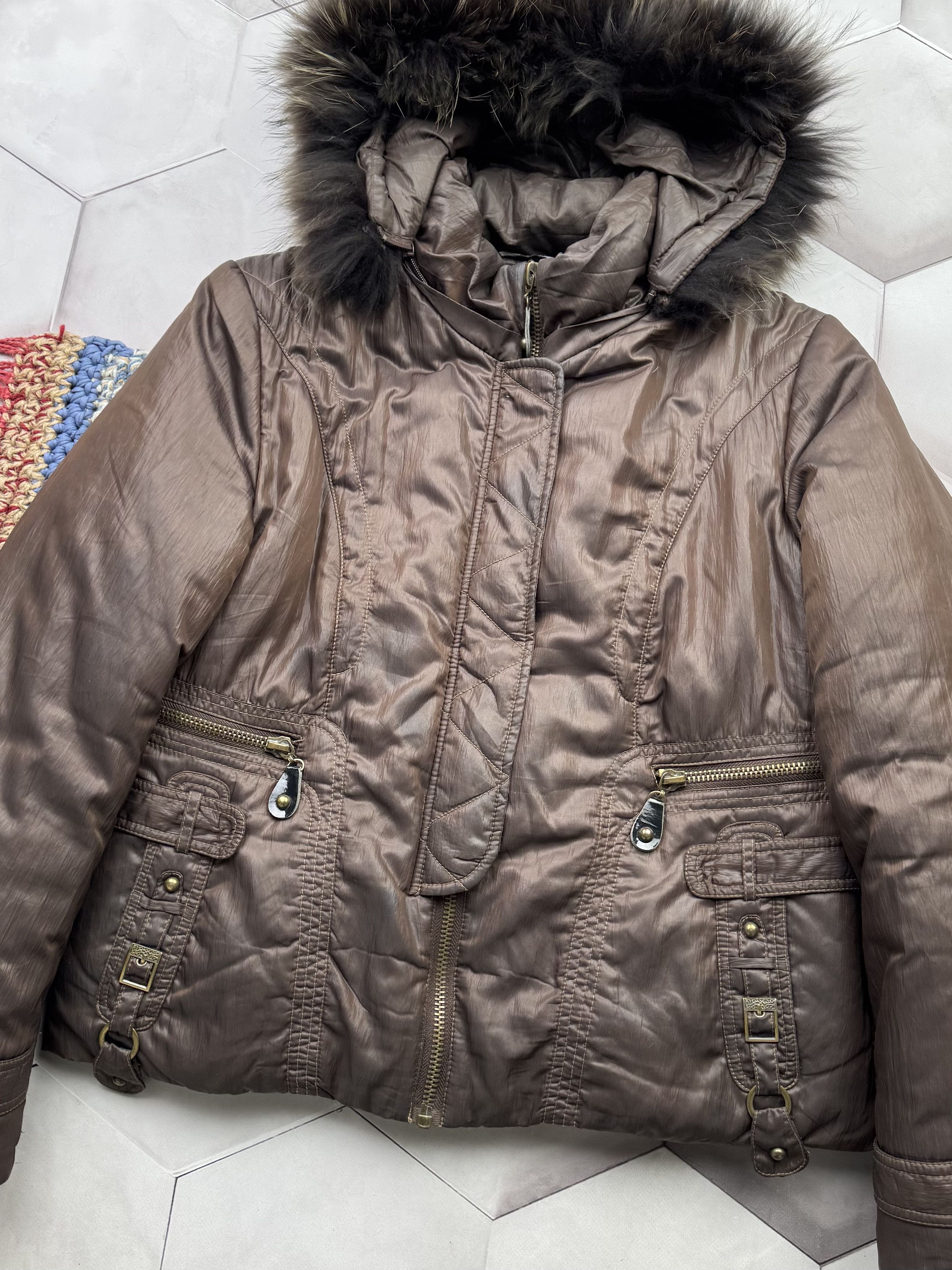 Vintage Vintage Cropped Jacket With Fur Hood (E4) Size US S / EU 44-46 / 1 - 4 Thumbnail