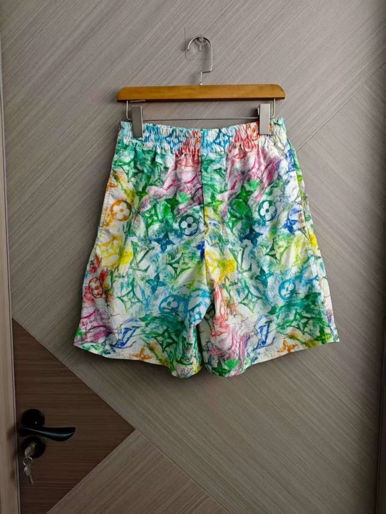 Louis Vuitton Louis Vuitton Crayons all over shorts Size US 38 / EU 54 - 1 Thumbnail