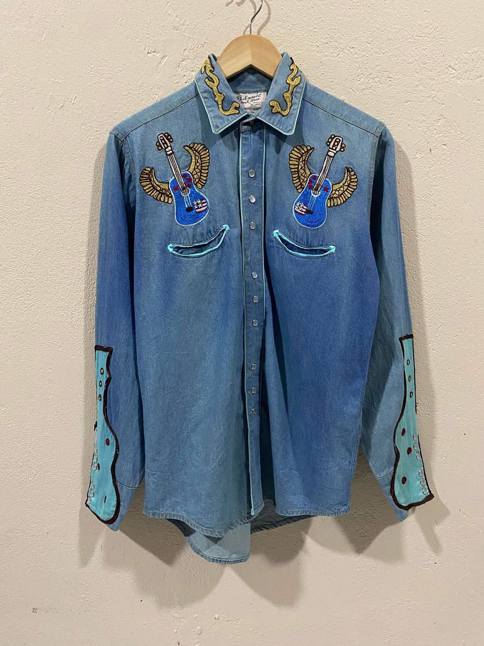Rockmount Ranch Wear Rockmount Ranc Wear Embroidered Denim Shirt Guitar Motif Size US S / EU 44-46 / 1 - 1 Thumbnail