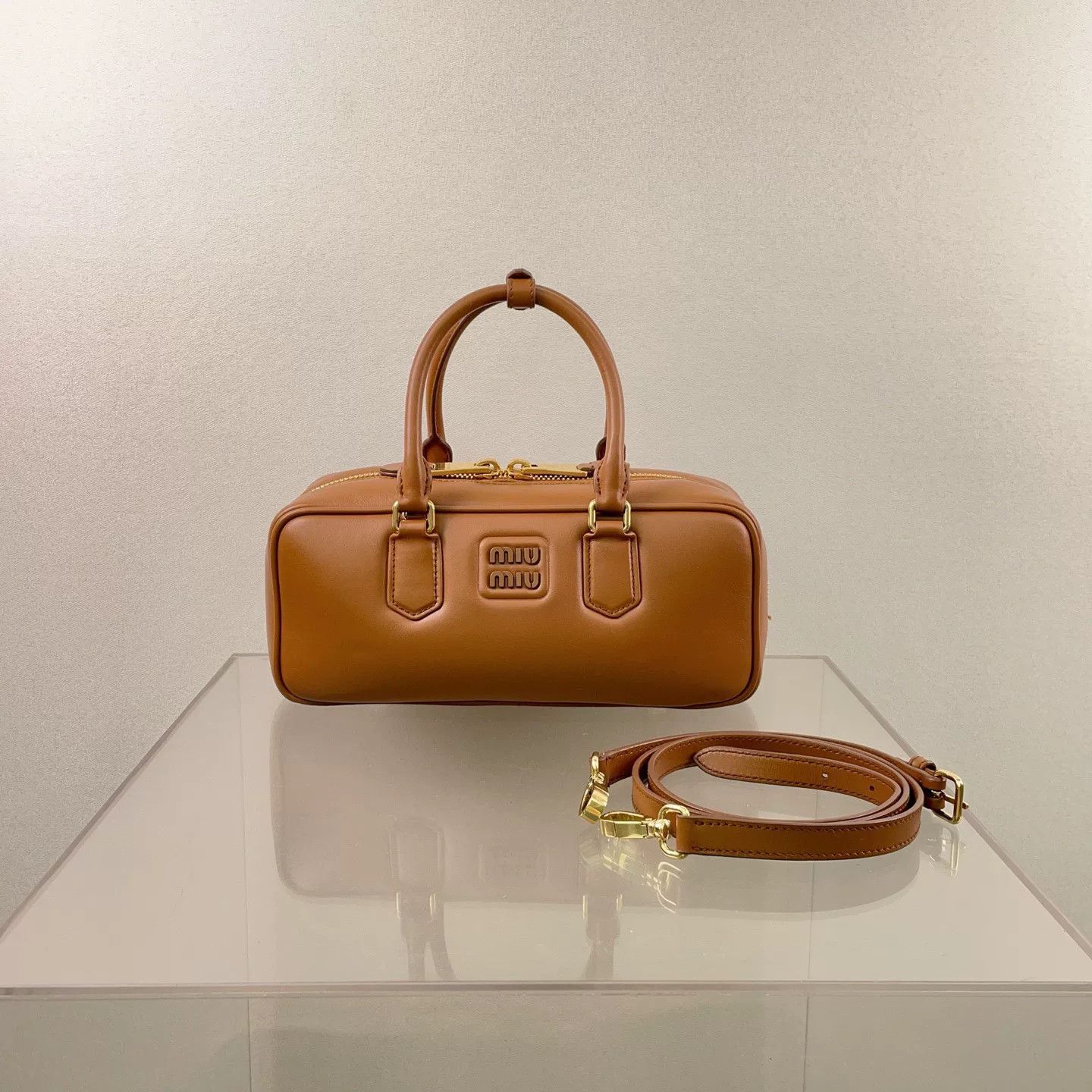 Miu Miu Pre-loved Bag Very good condition Size ONE SIZE - 1 Thumbnail