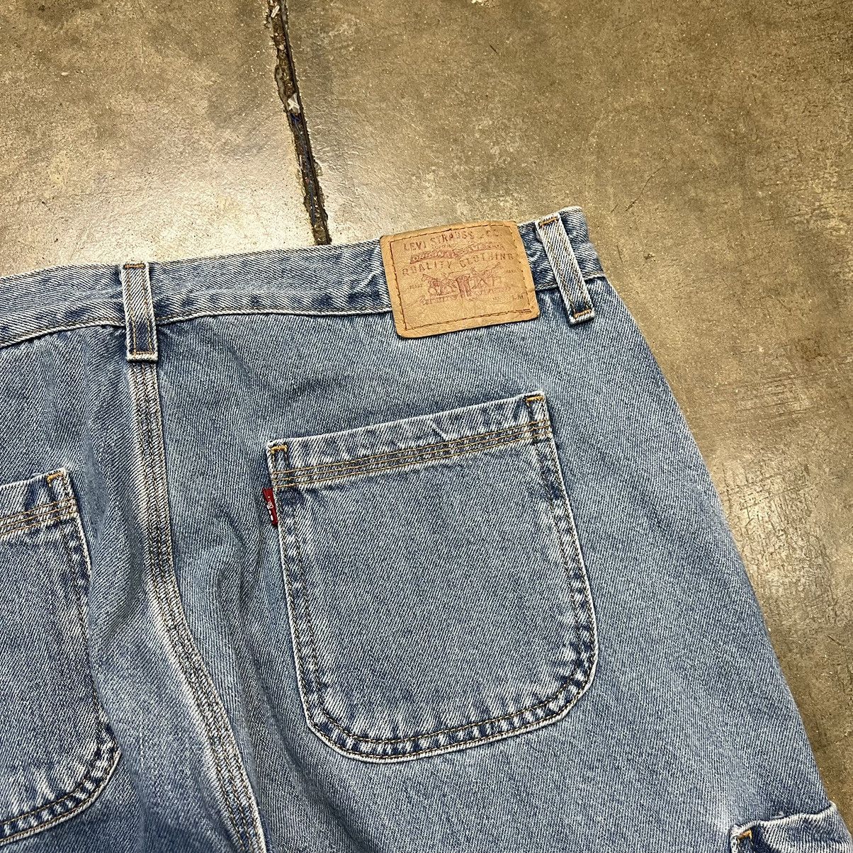 Levi's × Vintage Vintage Y2K Levi’s Wide Leg Baggy Cargo Denim Jeans Faded Size US 35 - 9 Thumbnail