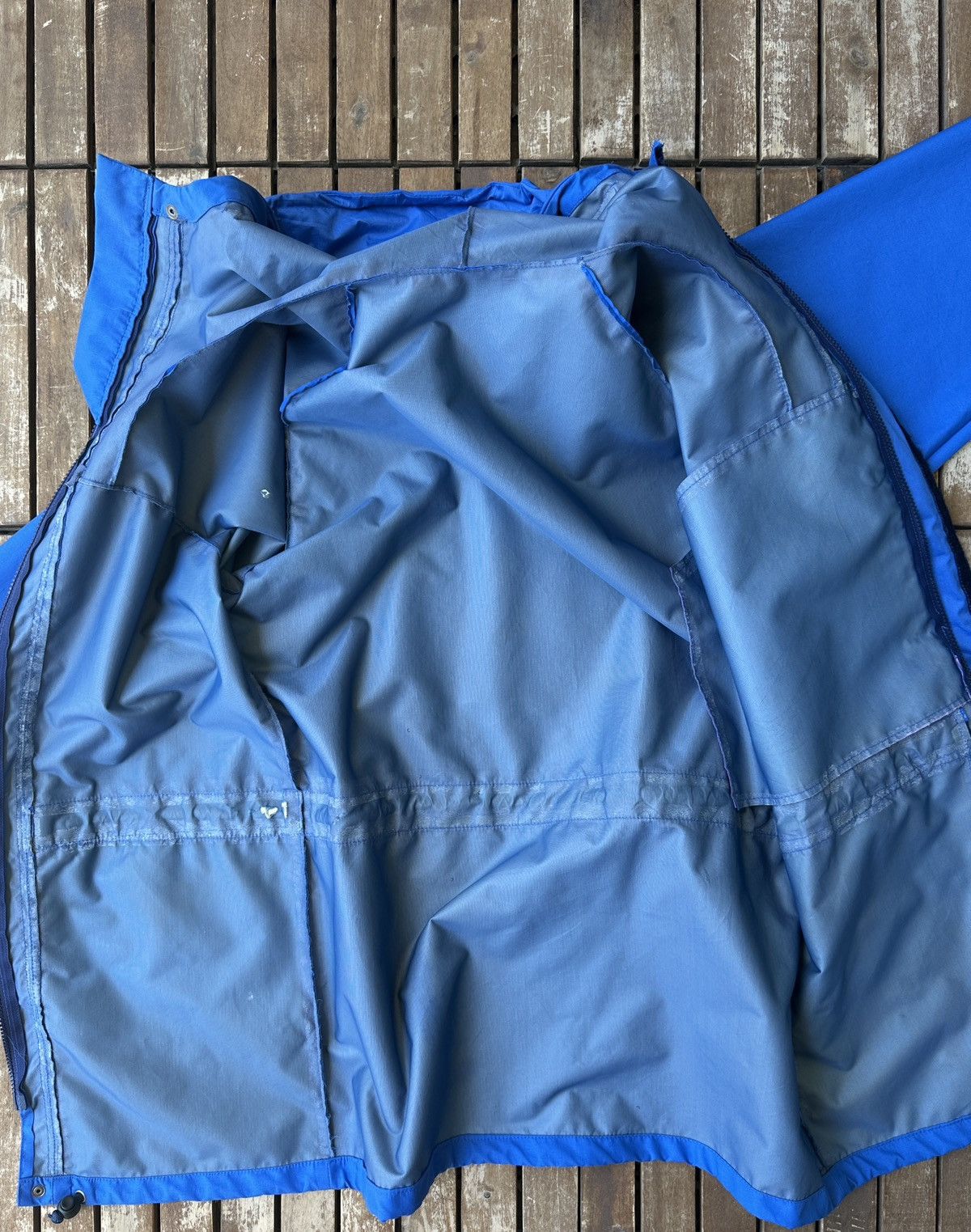 Berghaus Berghaus Vintage Gore-Tex Shell Jacket Blue Size US M / EU 48-50 / 2 - 6 Thumbnail
