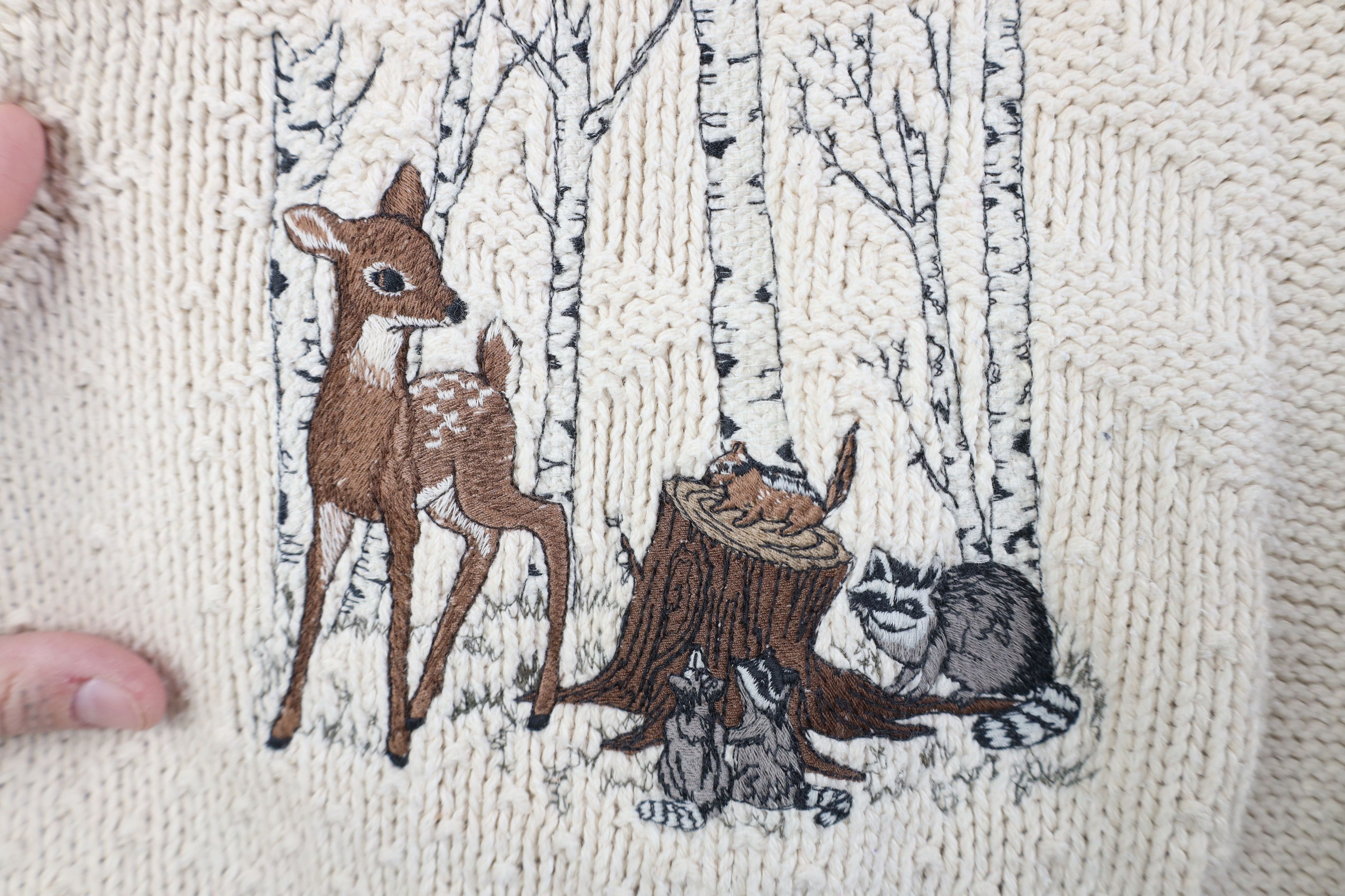 Cabelas Vintage 90s Cabelas Deer Raccoon Knit Sweater Cream USA Size M / US 6-8 / IT 42-44 - 4 Thumbnail