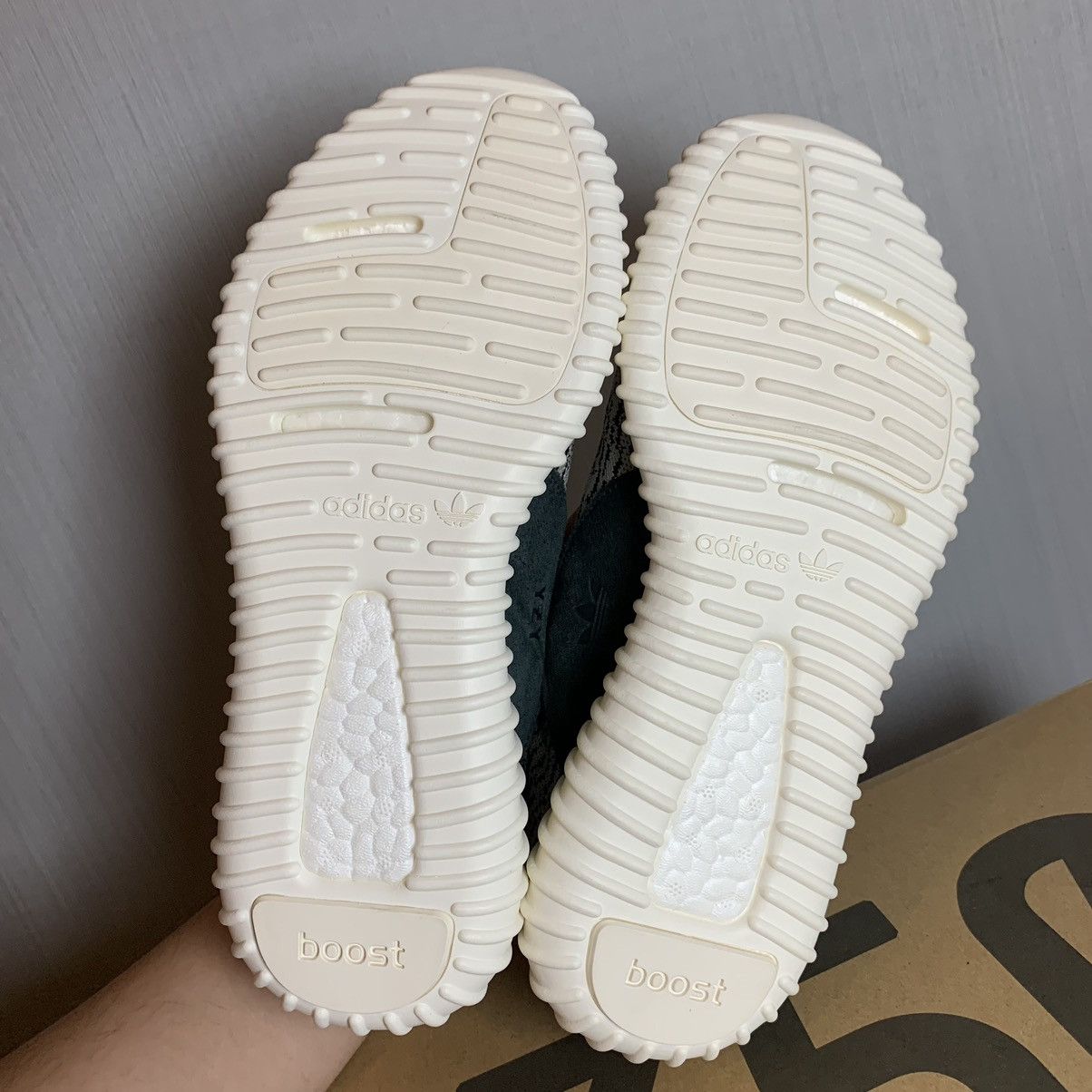 Adidas × Kanye West × Yeezy Yeezy Boost 350 Turtle Dove (2022) Size US 7 / EU 40 - 19 Thumbnail