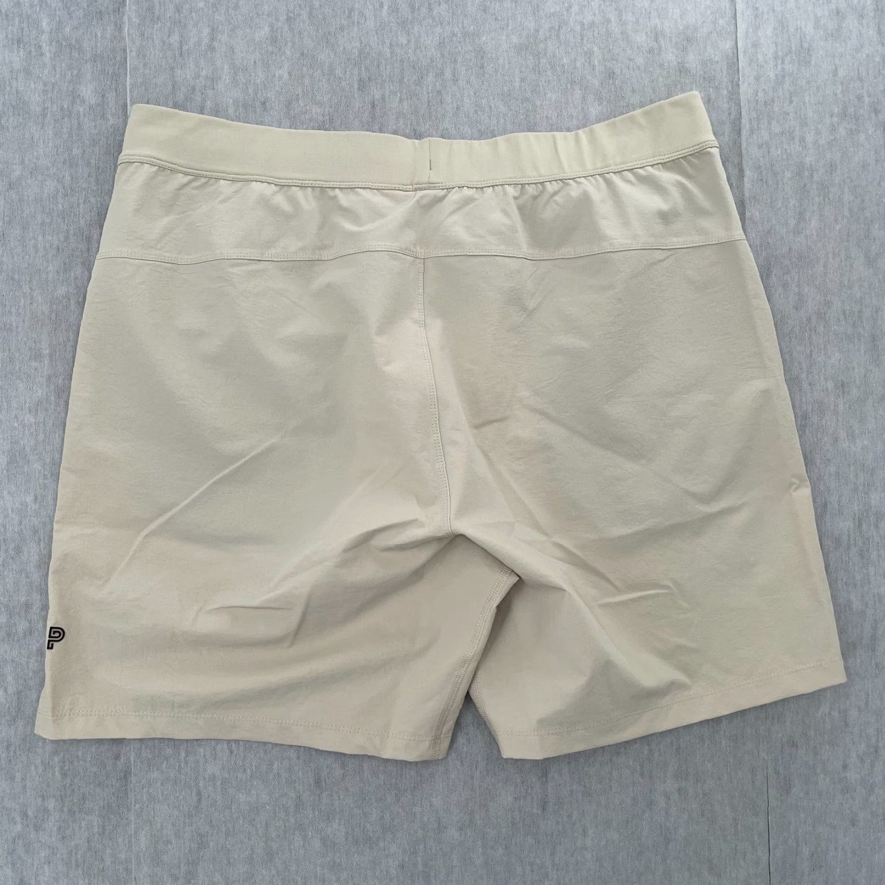 Logo 7 Public Rec Shorts Mens 36 Beige Pockets Drawstring Stretch Logo Athletic Inseam 7in Nylon Polyester Spandex Regular Size US 36 / EU 52 - 2 Thumbnail