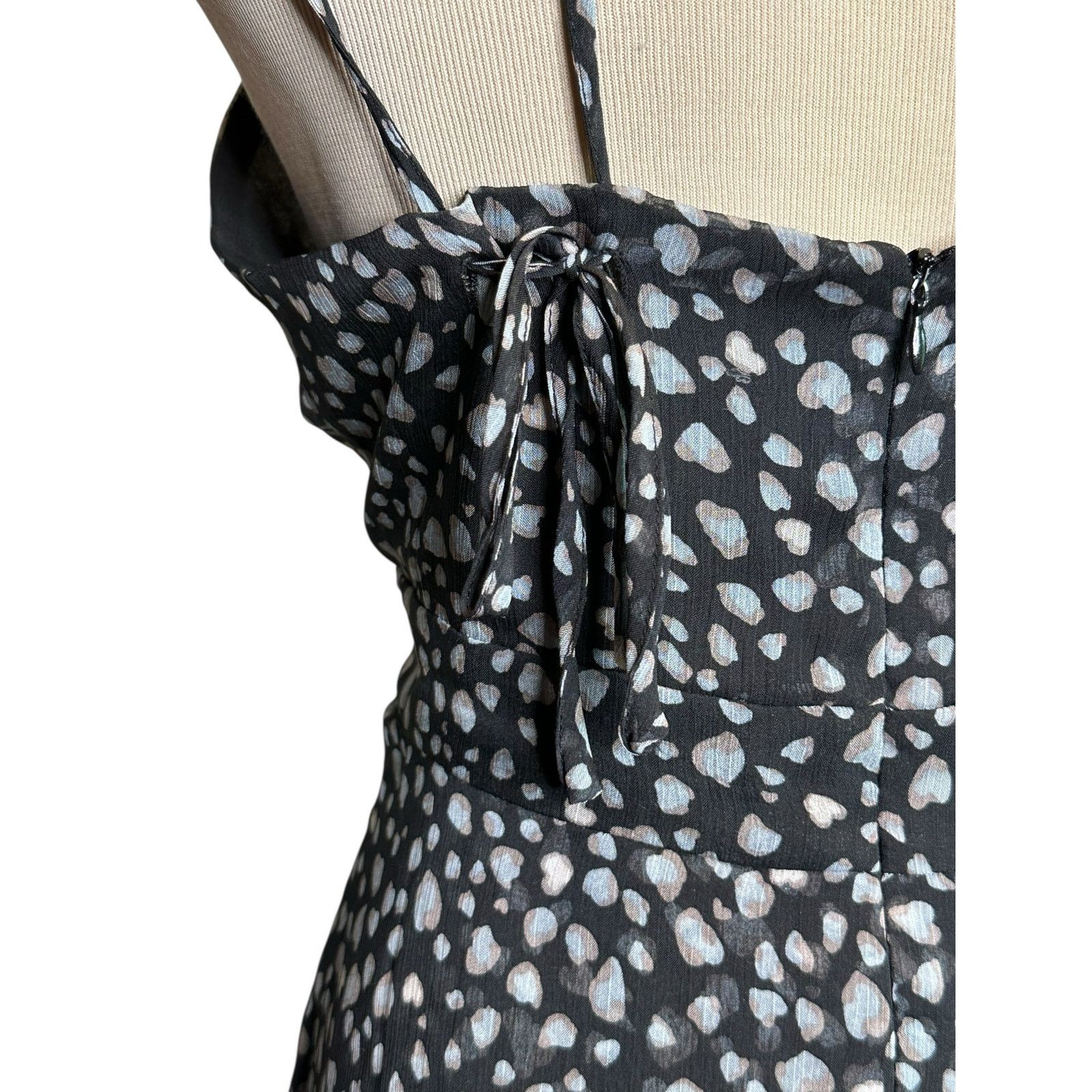 Anthropologie Le Lis black gray print ruffled romper size Large Size L / US 10 / IT 46 - 13 Thumbnail